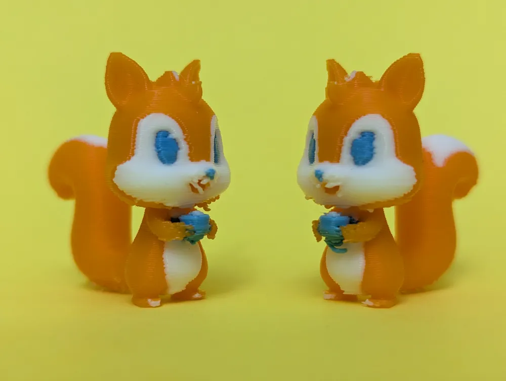Miniatura 2 do modelo 3D Tiny Cute Squirrel Buddy