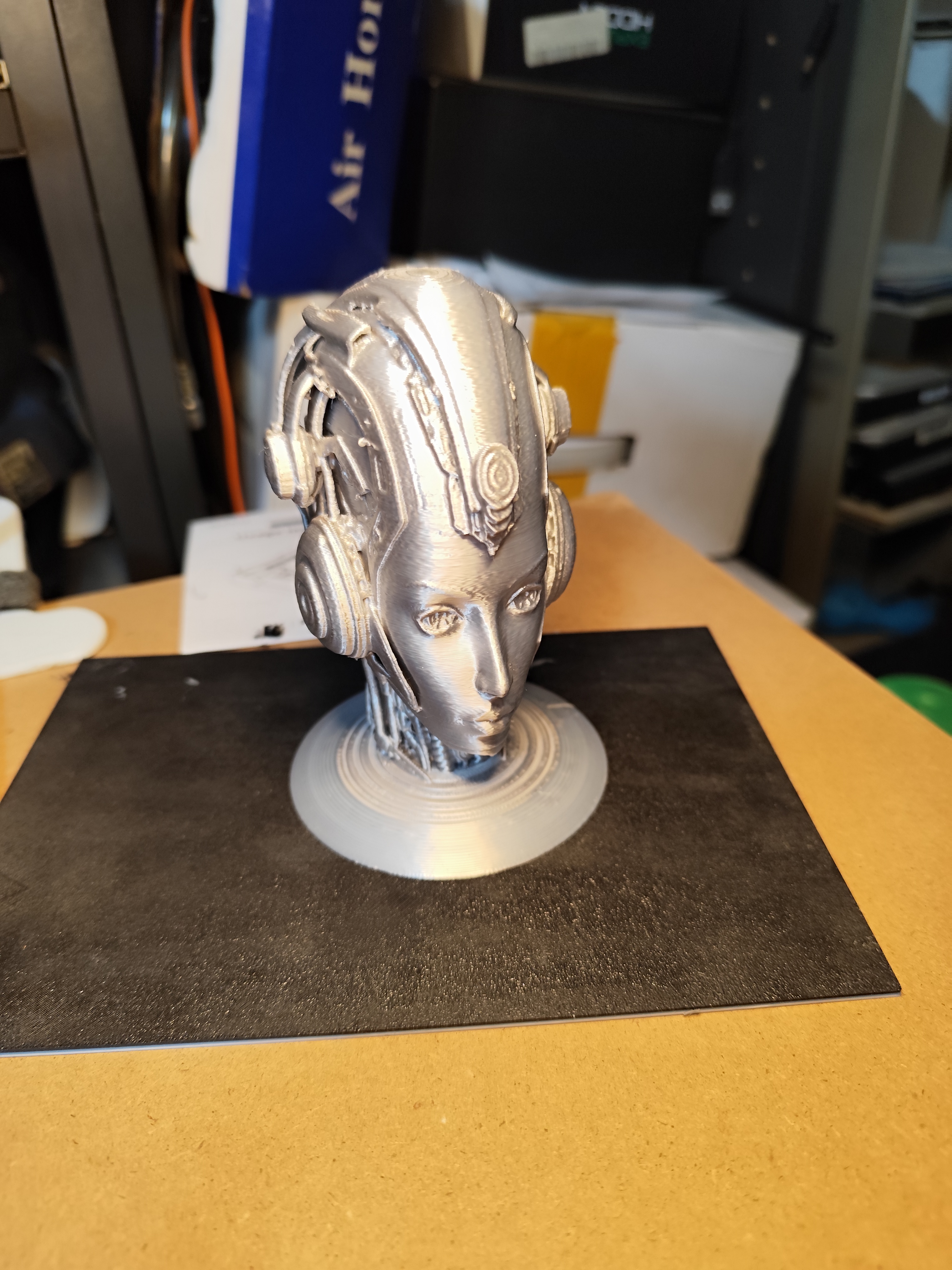 another android head — miniatura 12