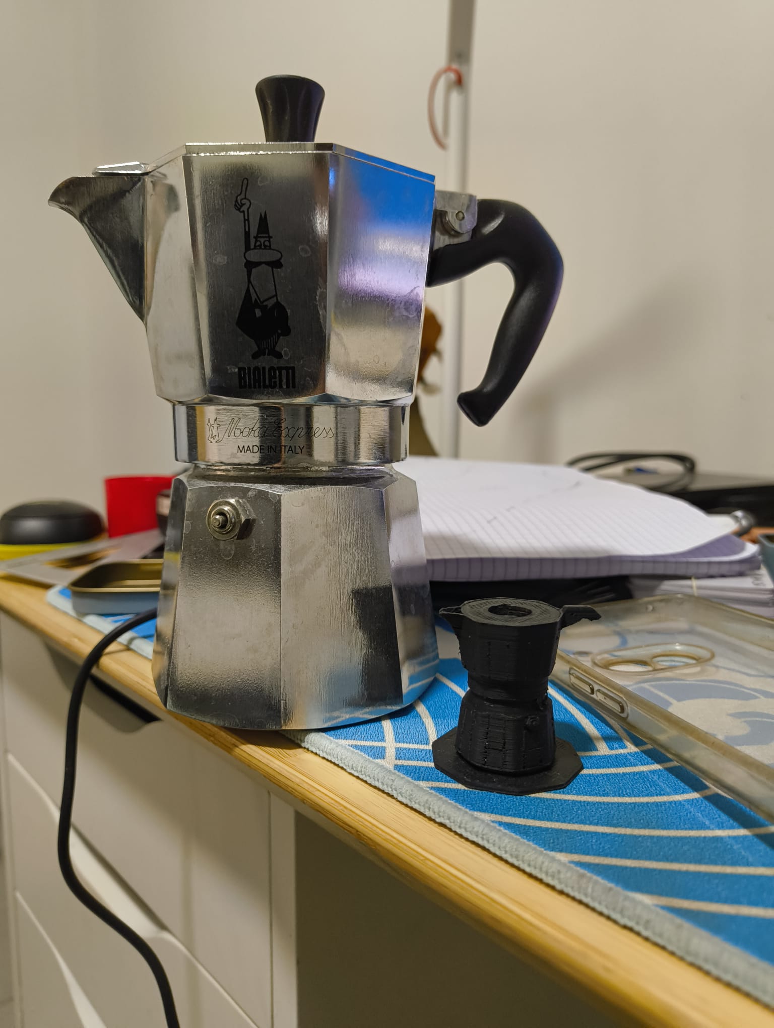 moka pot stand