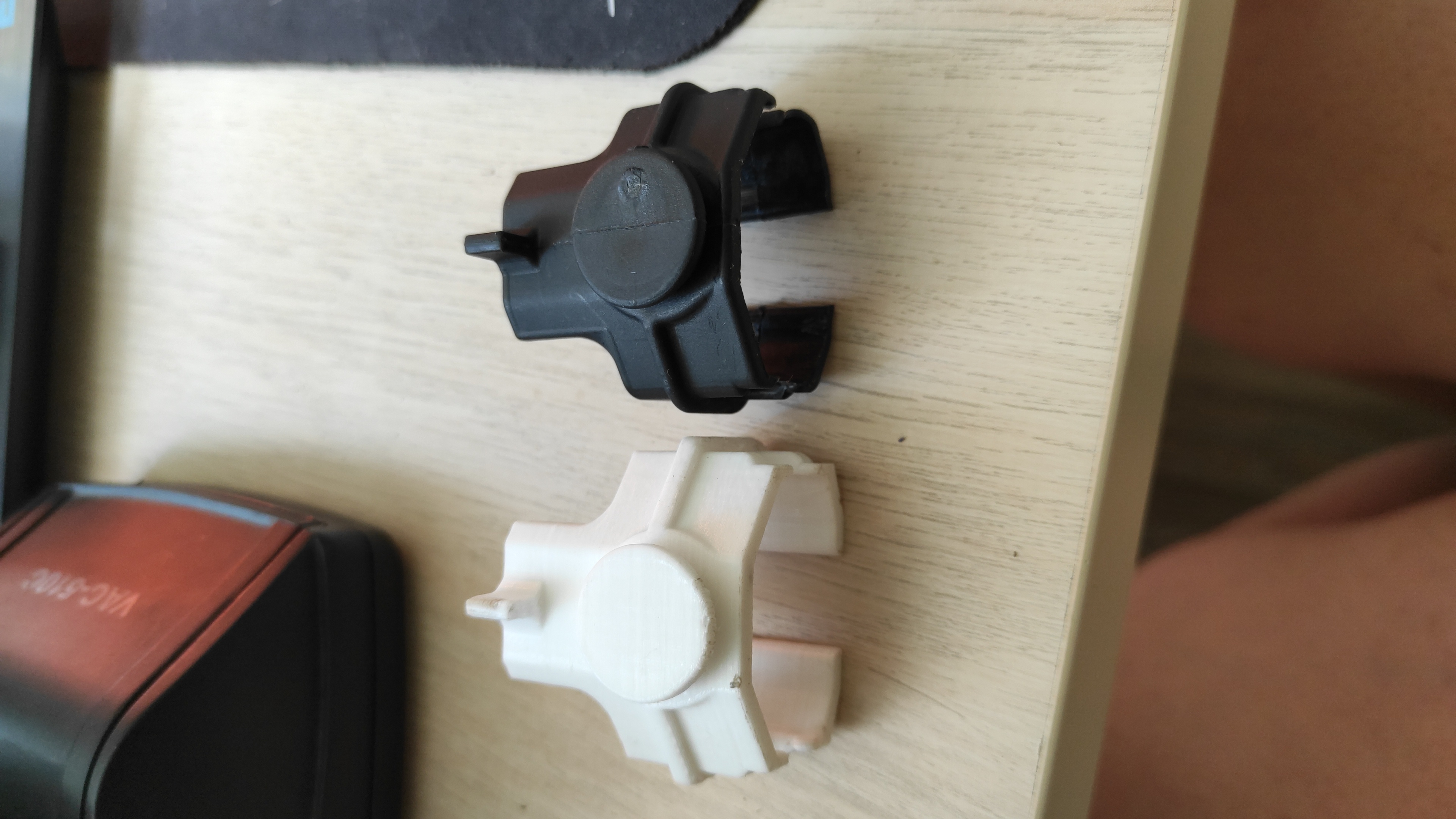 UK3AA Flashlight mount — miniatura 2