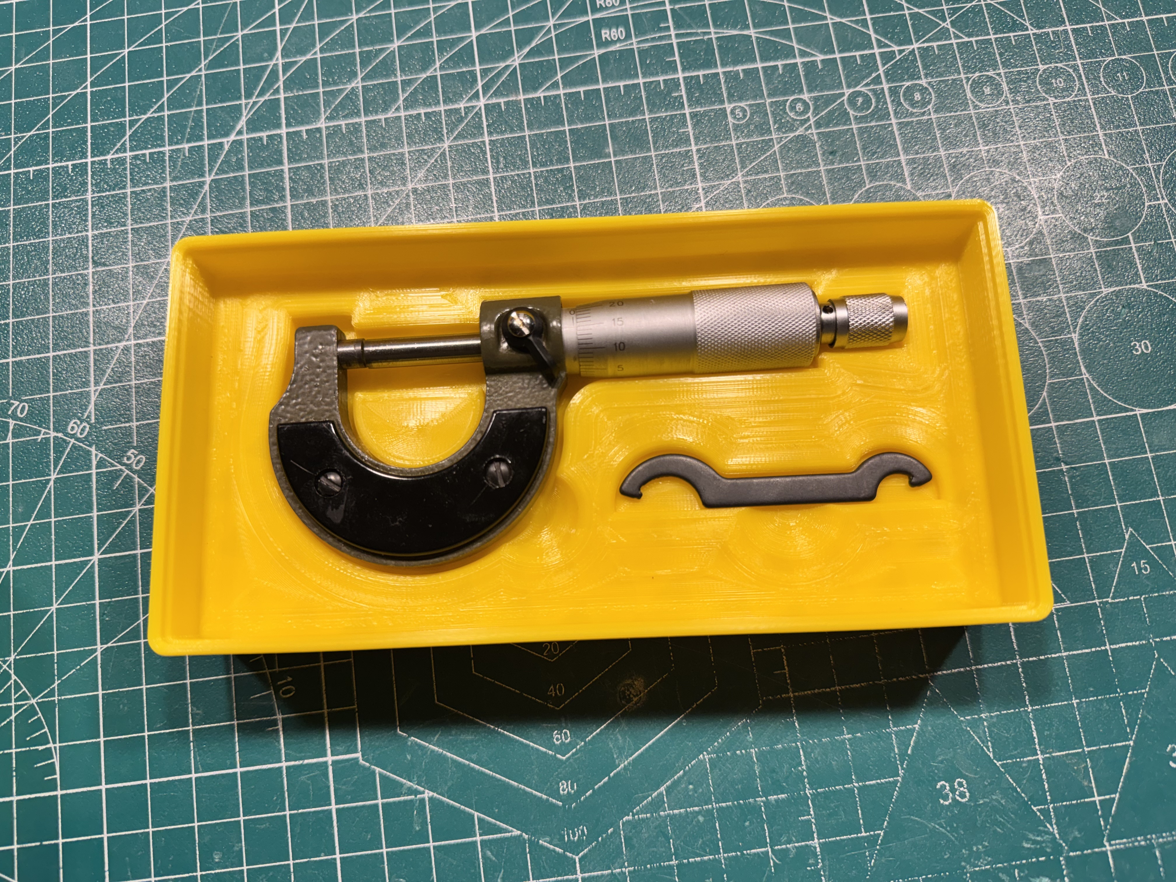 Gridfinity - Generic 25 mm / 1 in Micrometer Holder