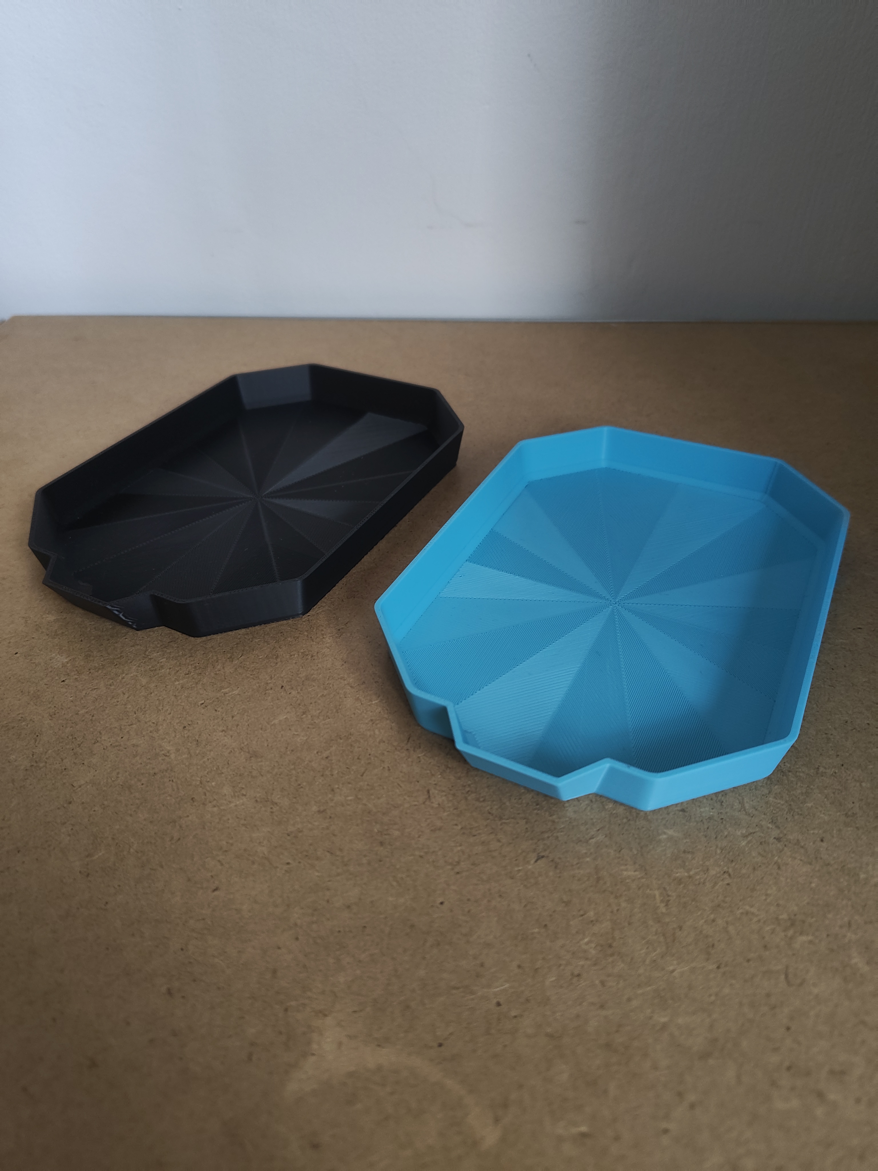 Miniatura 2 do modelo 3D Octo Parts Tray (Stackable, Parametric)