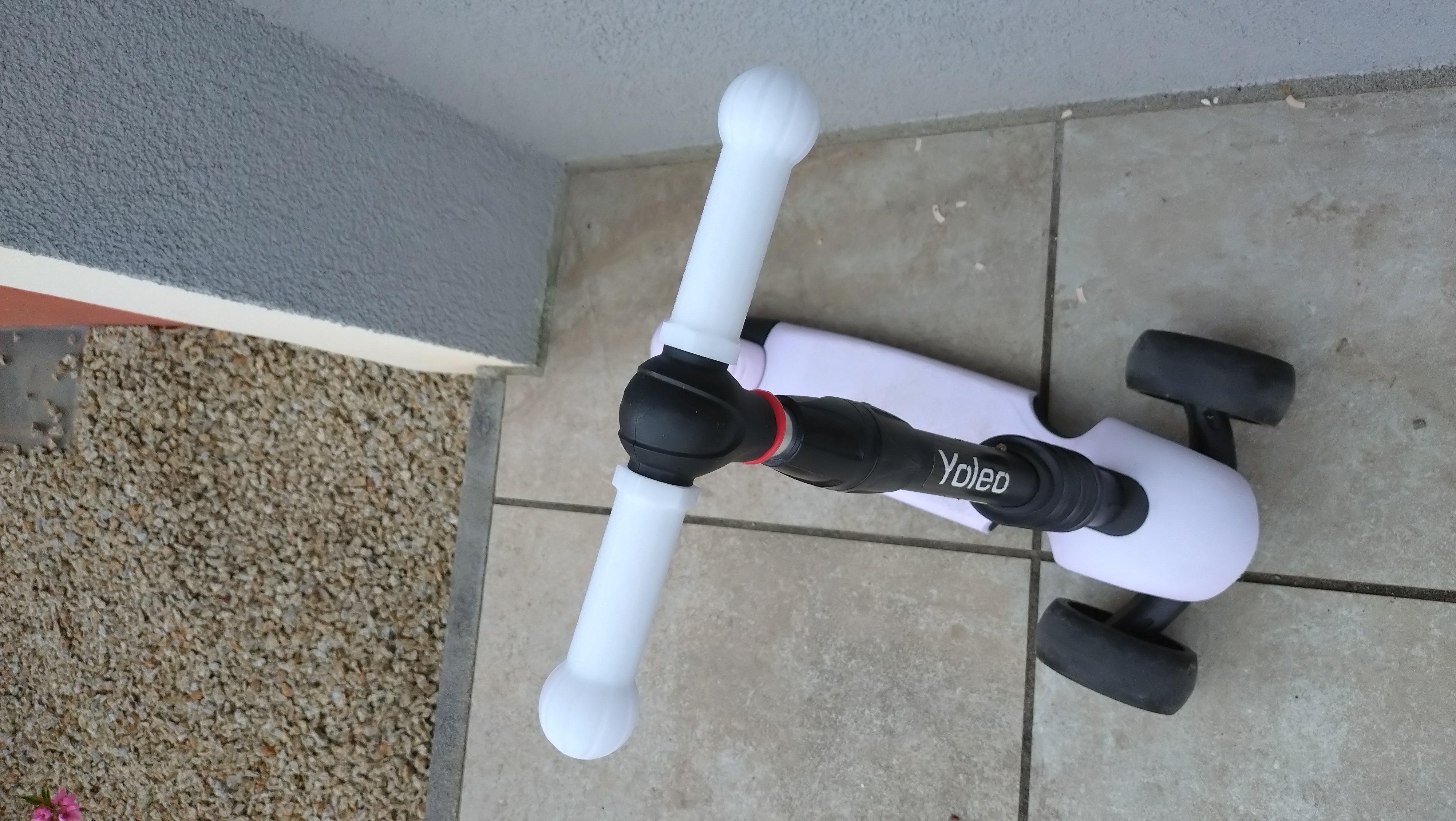 Yoleo Scooter handles