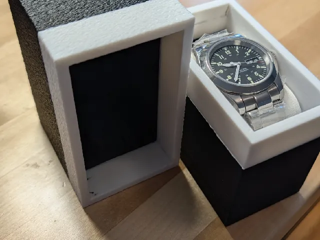 Watch Pillow Box