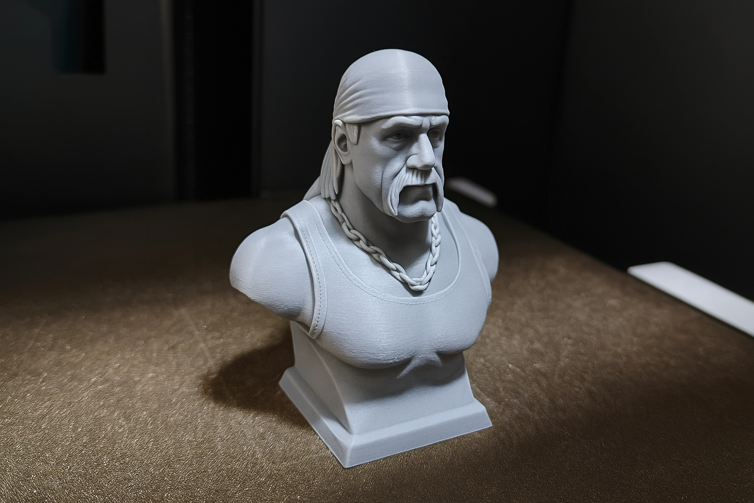Hulk Hogan (Memory Bust)