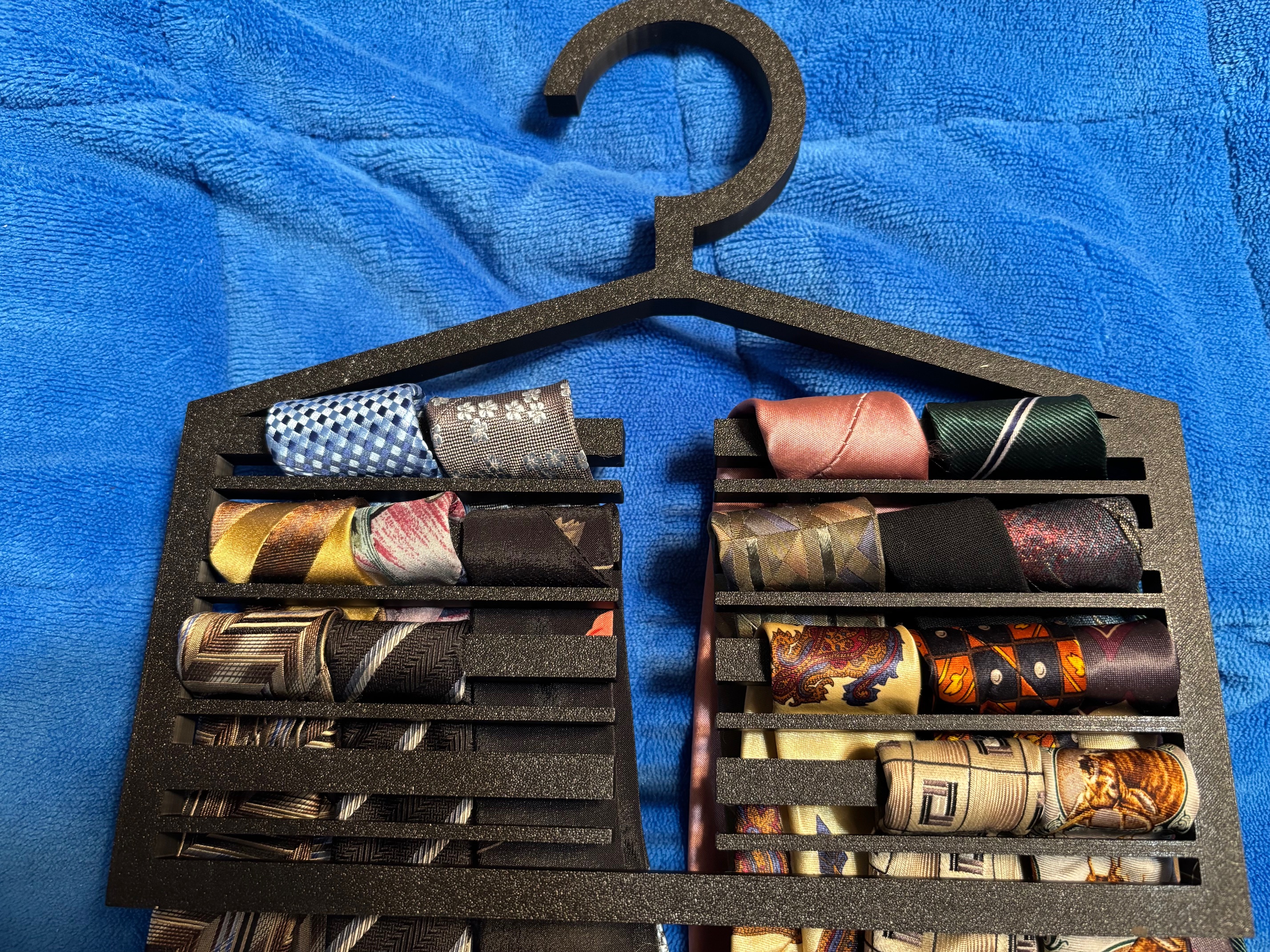 Necktie Hanger