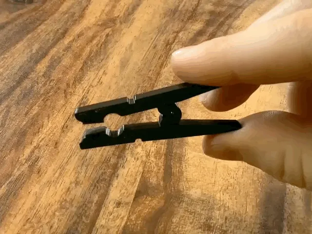 Print In Place Clothes Pin
