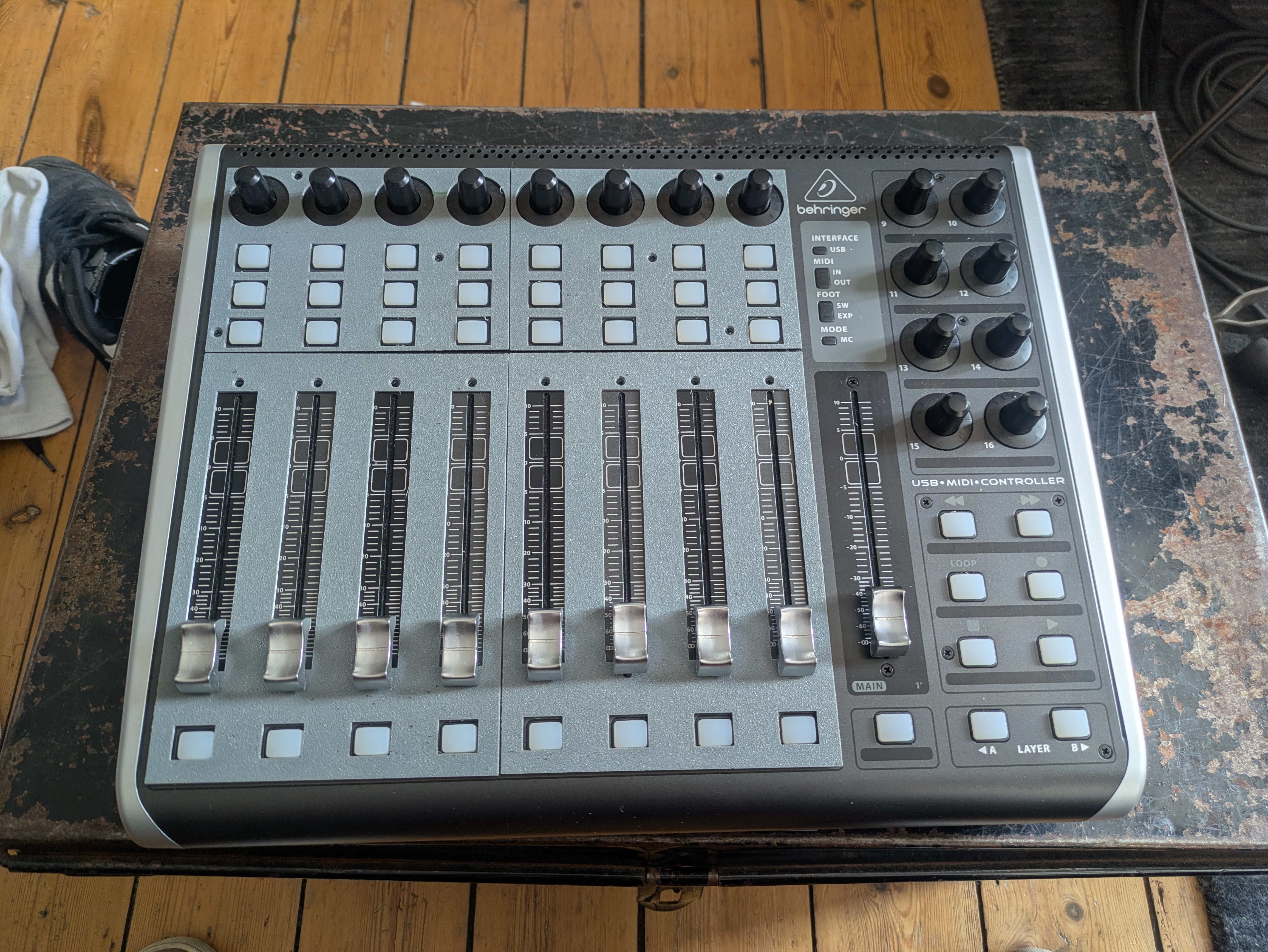 Behringer X-Touch Compact Overlay