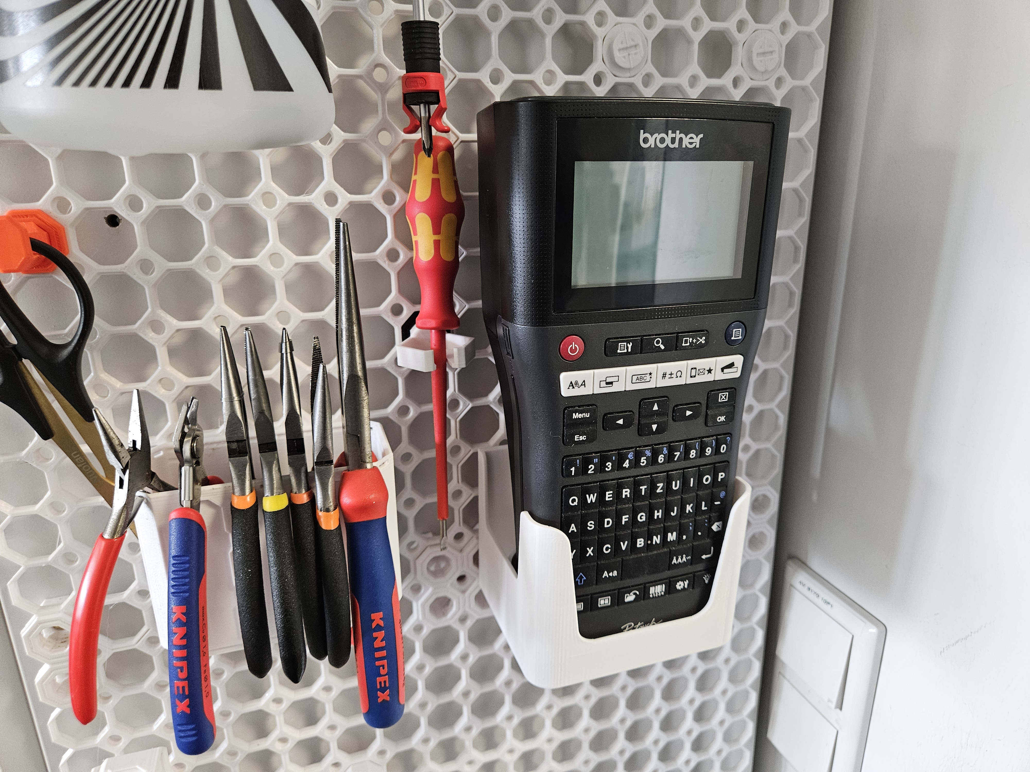 Brother E550W/PT-H500 bracket for Multiboard