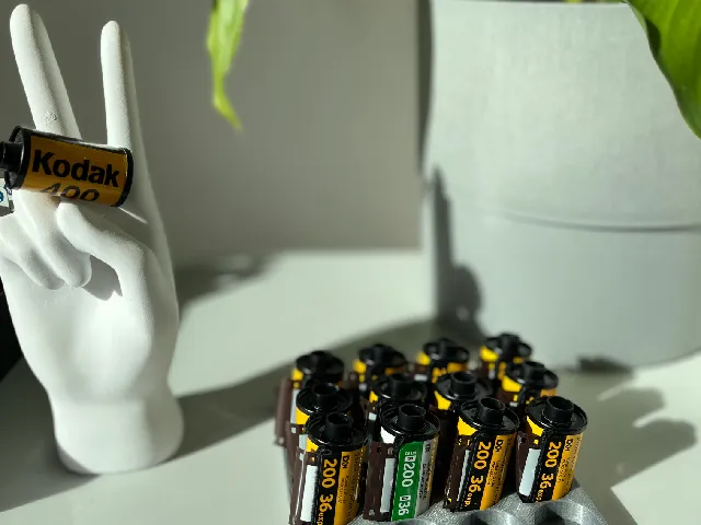 Film canister tray
