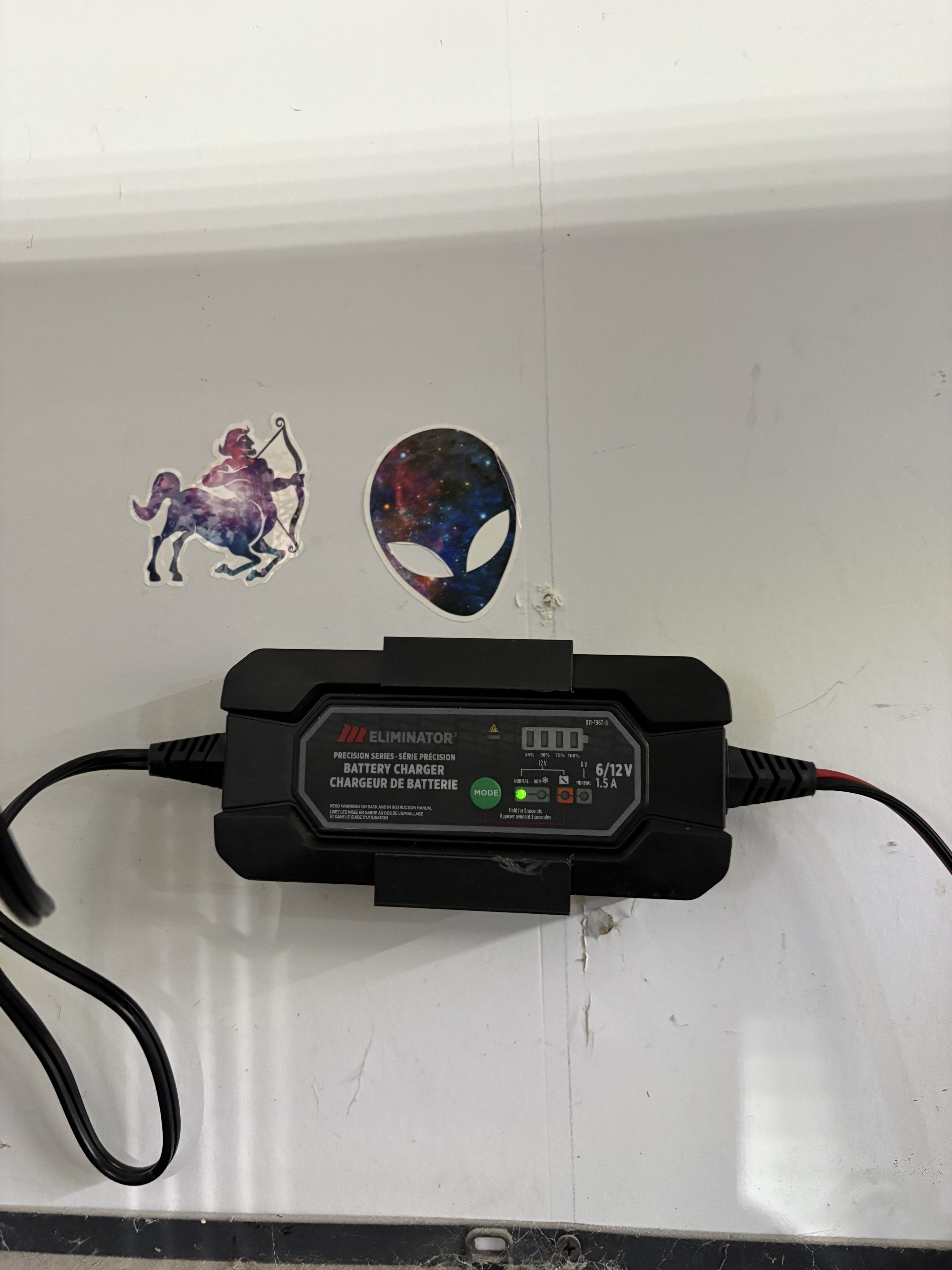 Eliminator Battery Charger Wall Mount