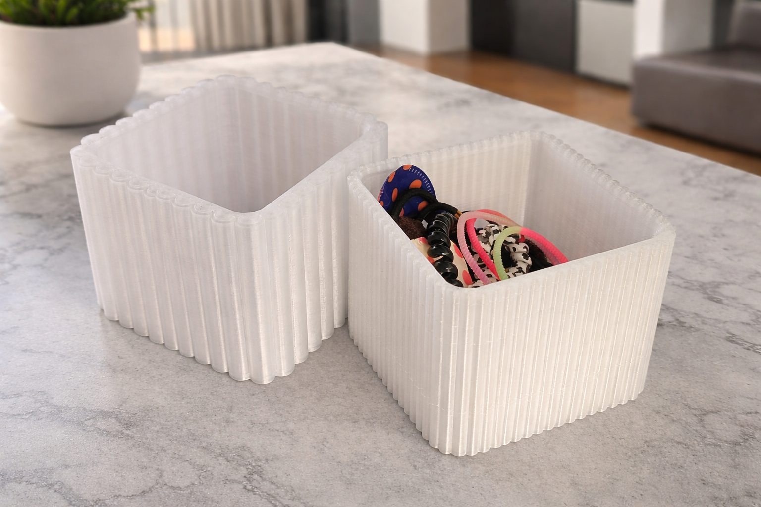Modern tray 2 varianty