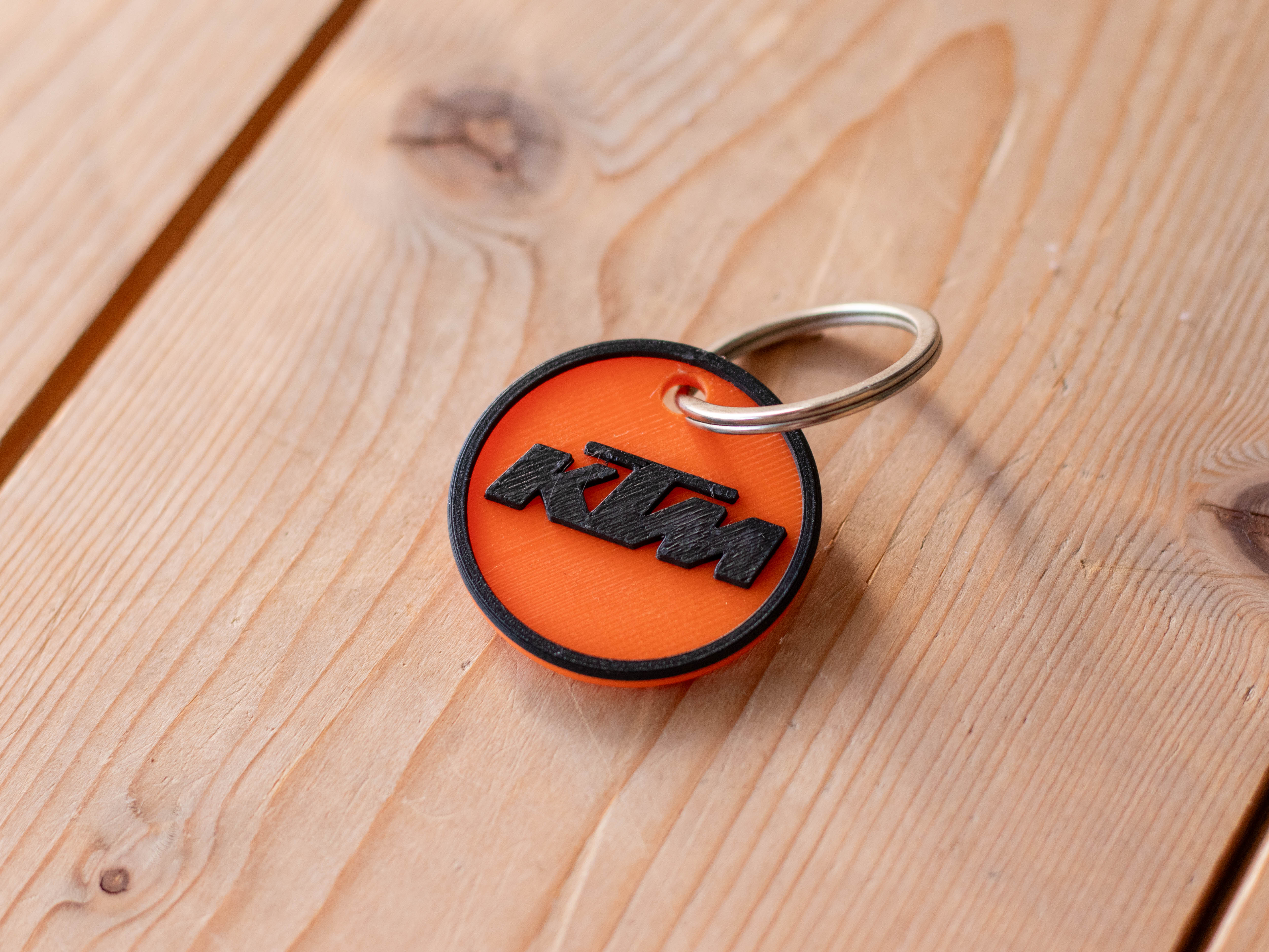 Miniatura 2 do modelo 3D KTM Logo Keychain
