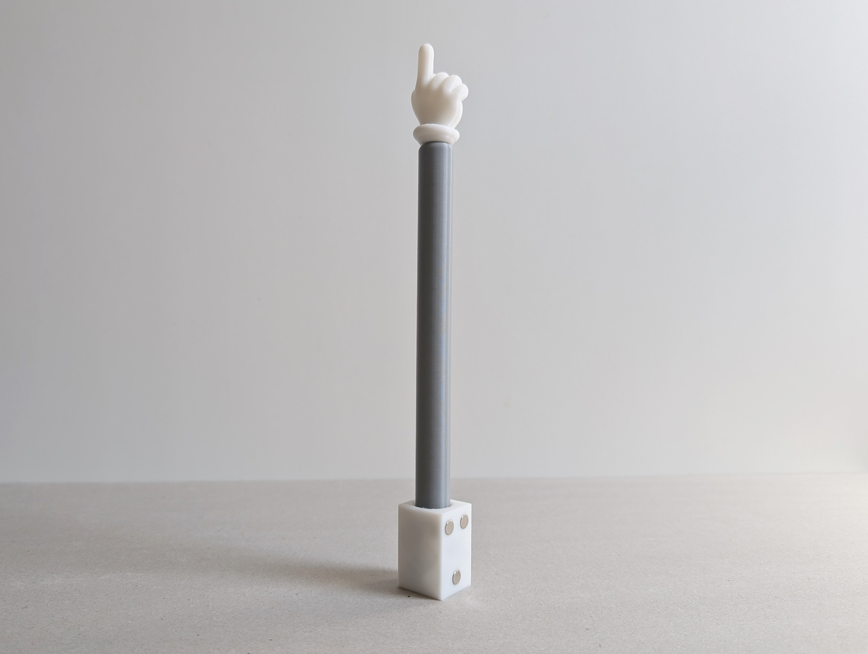 MAGNETIC Base for the "Tiny telescopic hand V3" | 6x3mm magnets