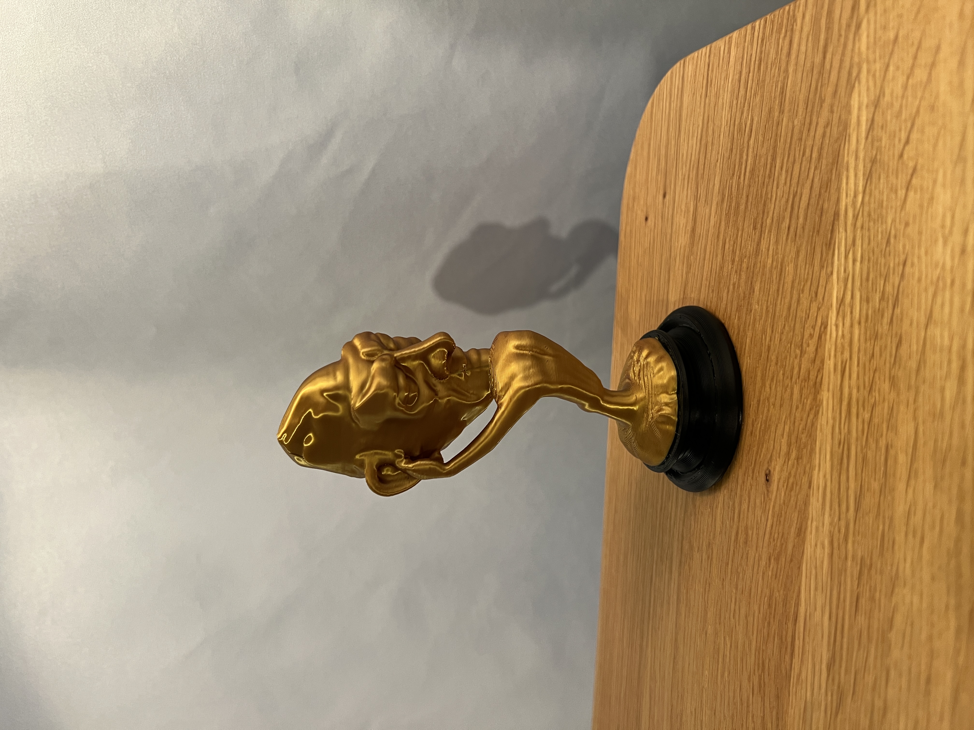 Miniatura 4 do modelo 3D Thinker Statue