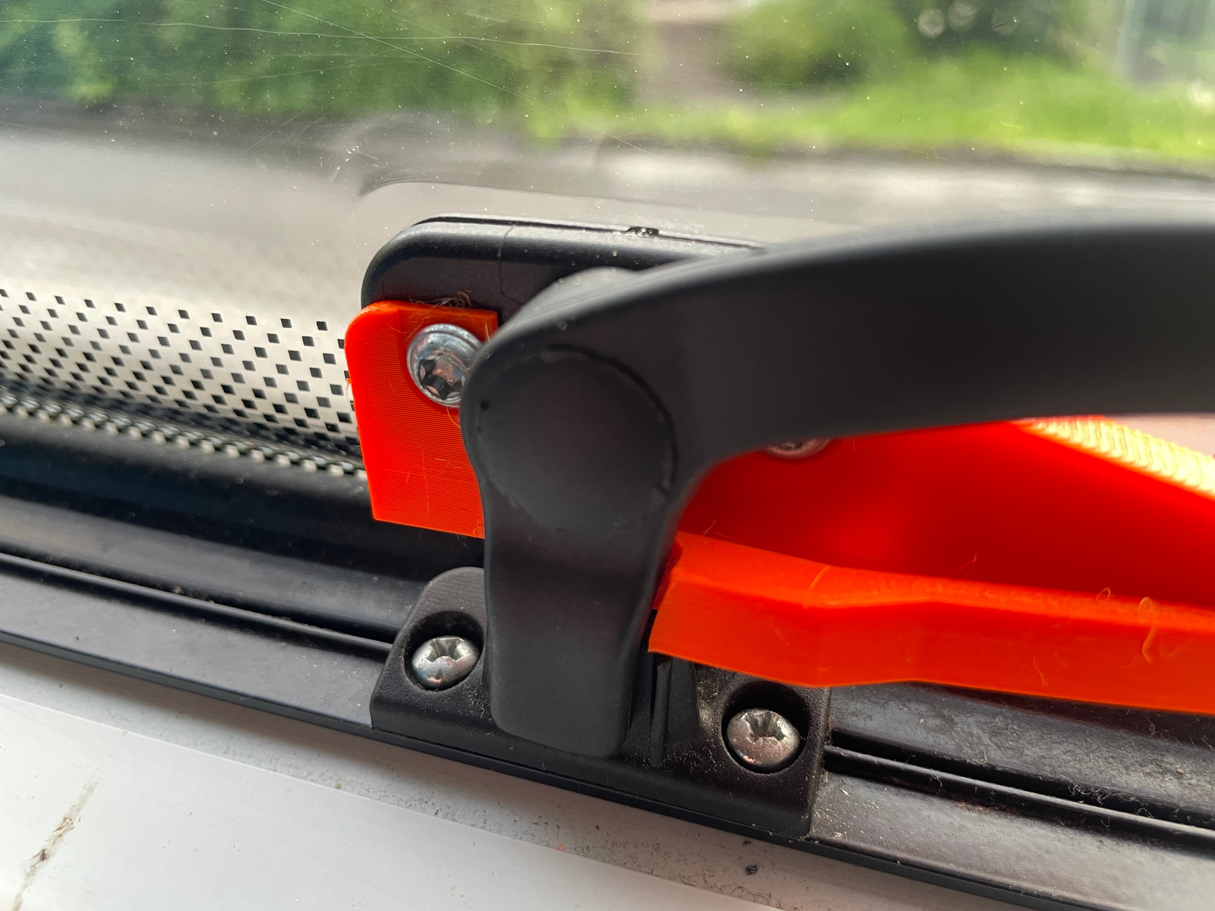 Miniatura 3 do modelo 3D Dometic window lock