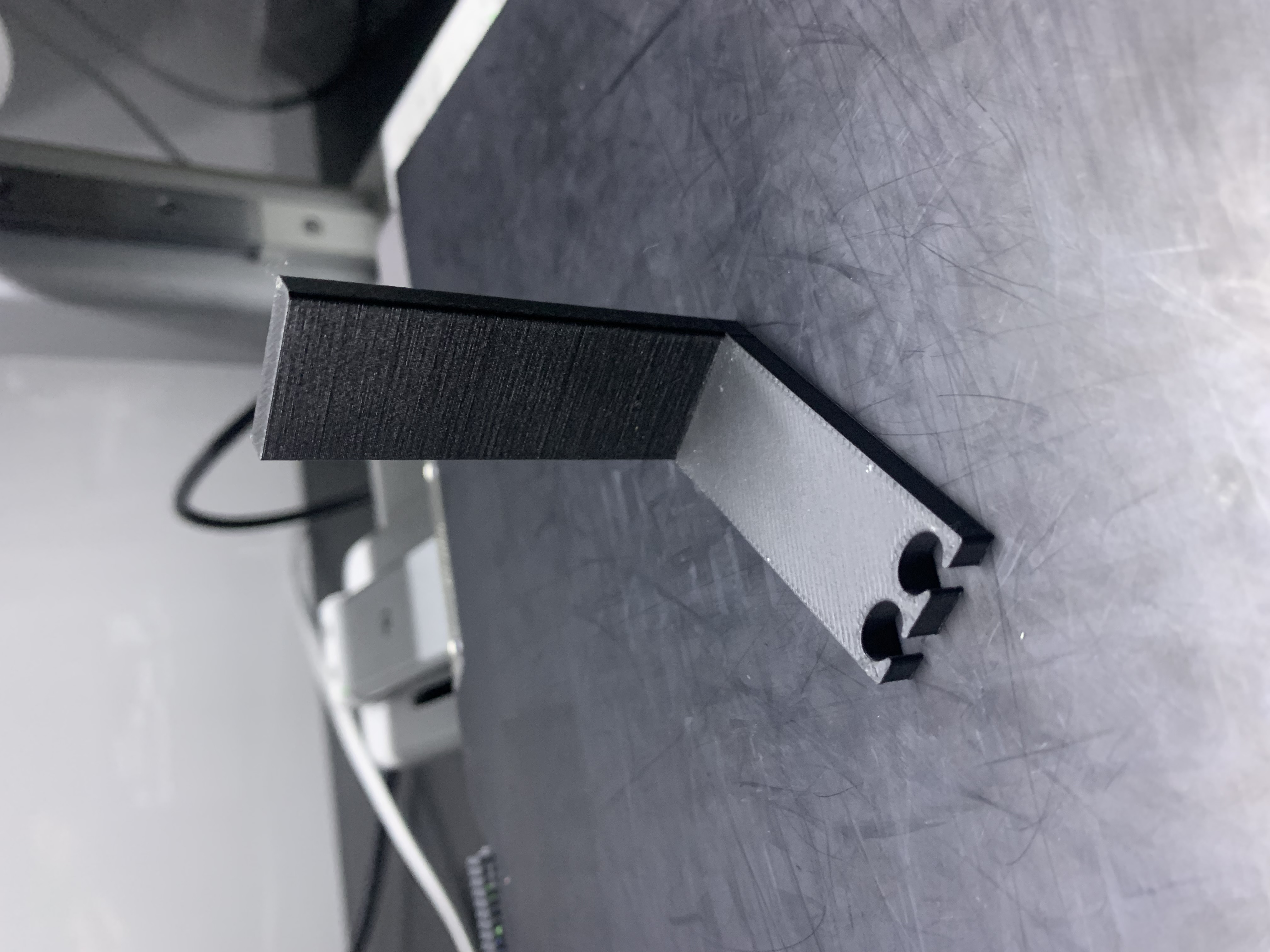 Simple Dual Cable Holder