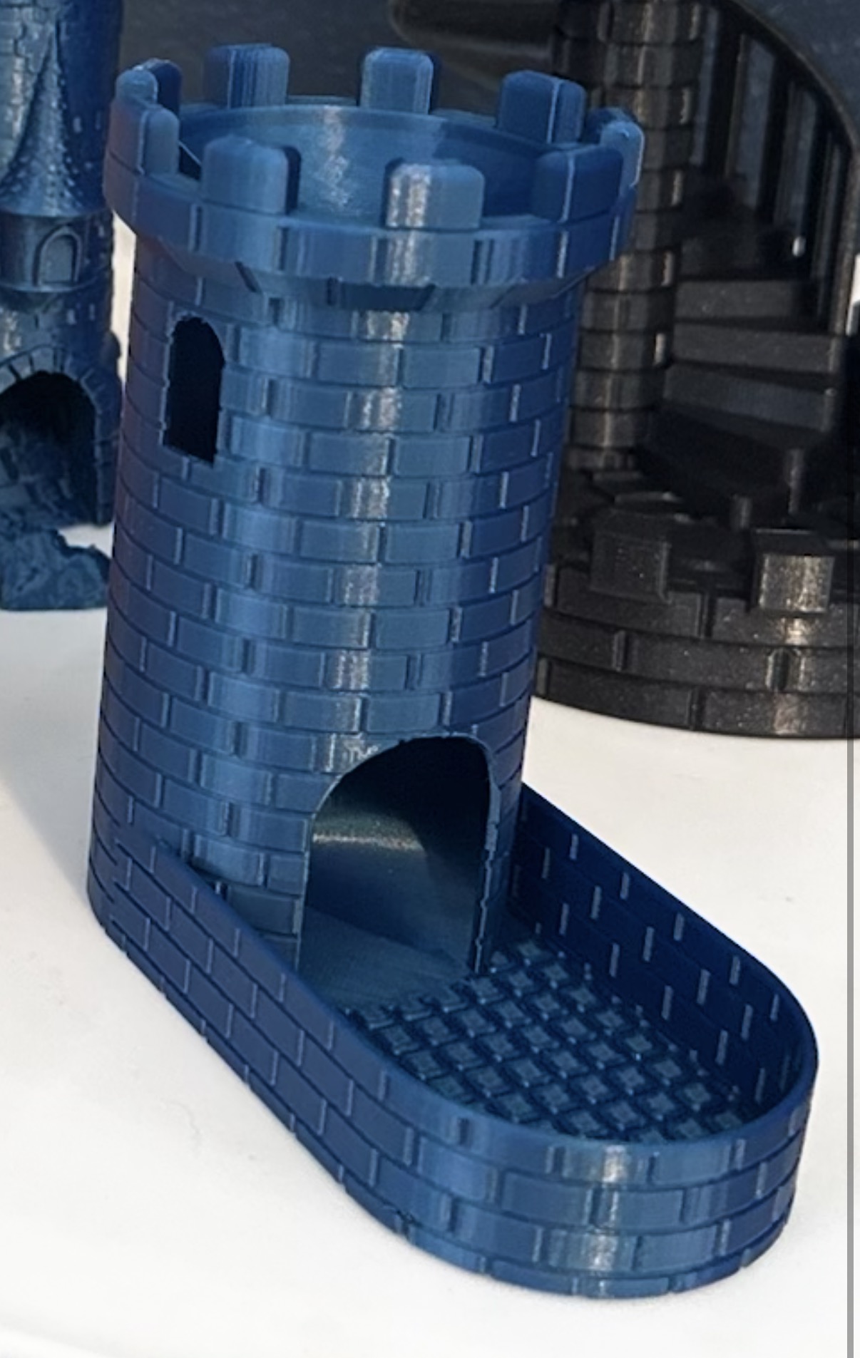 Simple Castle-Style One Piece Dice Tower