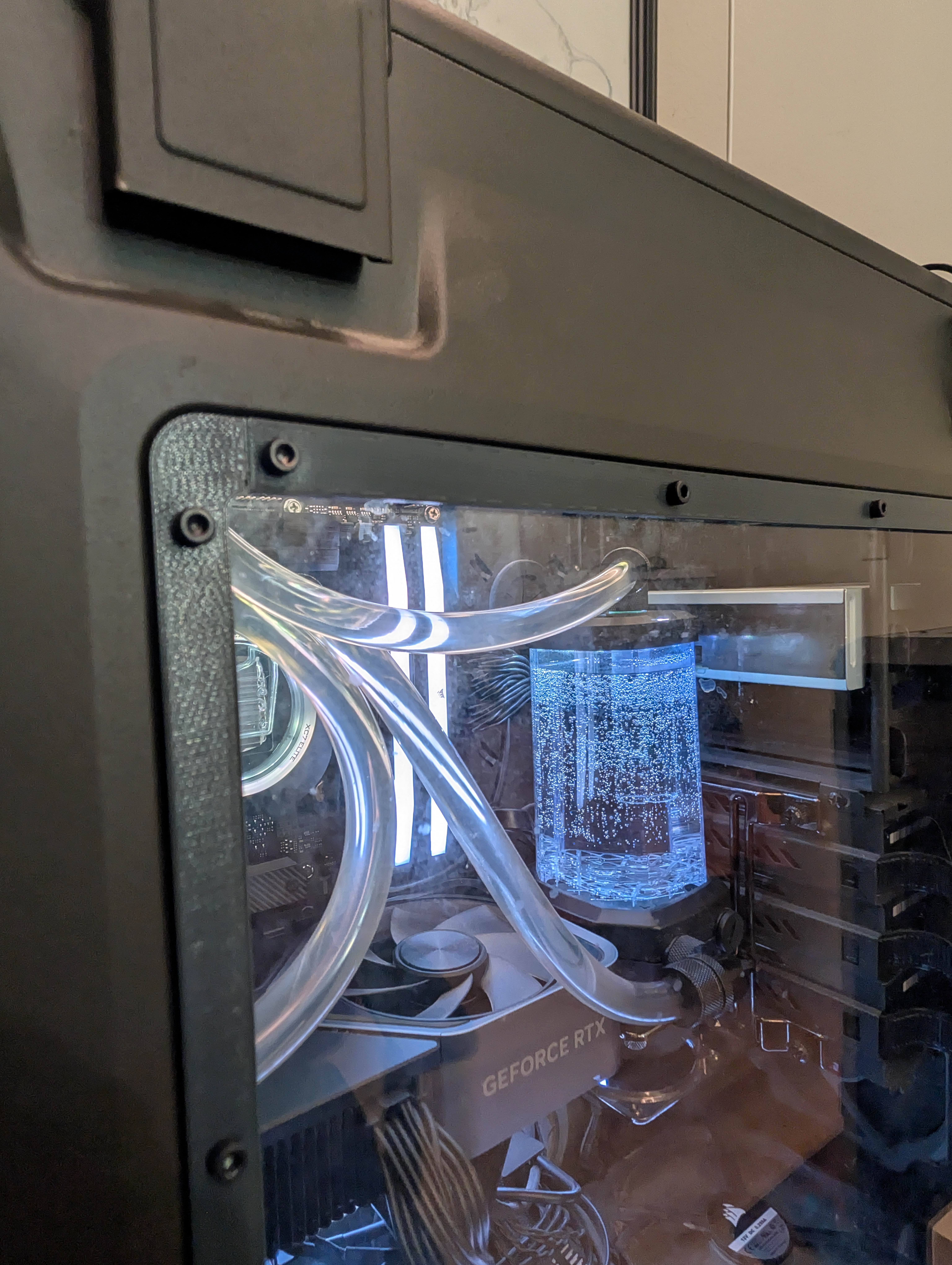 Corsair Vengeance C70 case window retaining strips