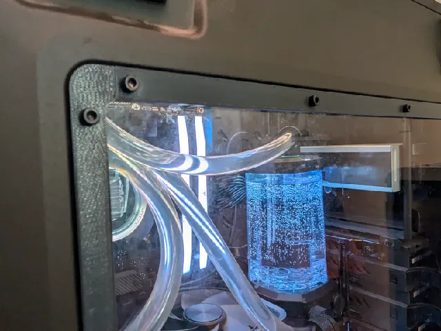 Corsair Vengeance C70 case window retaining strips