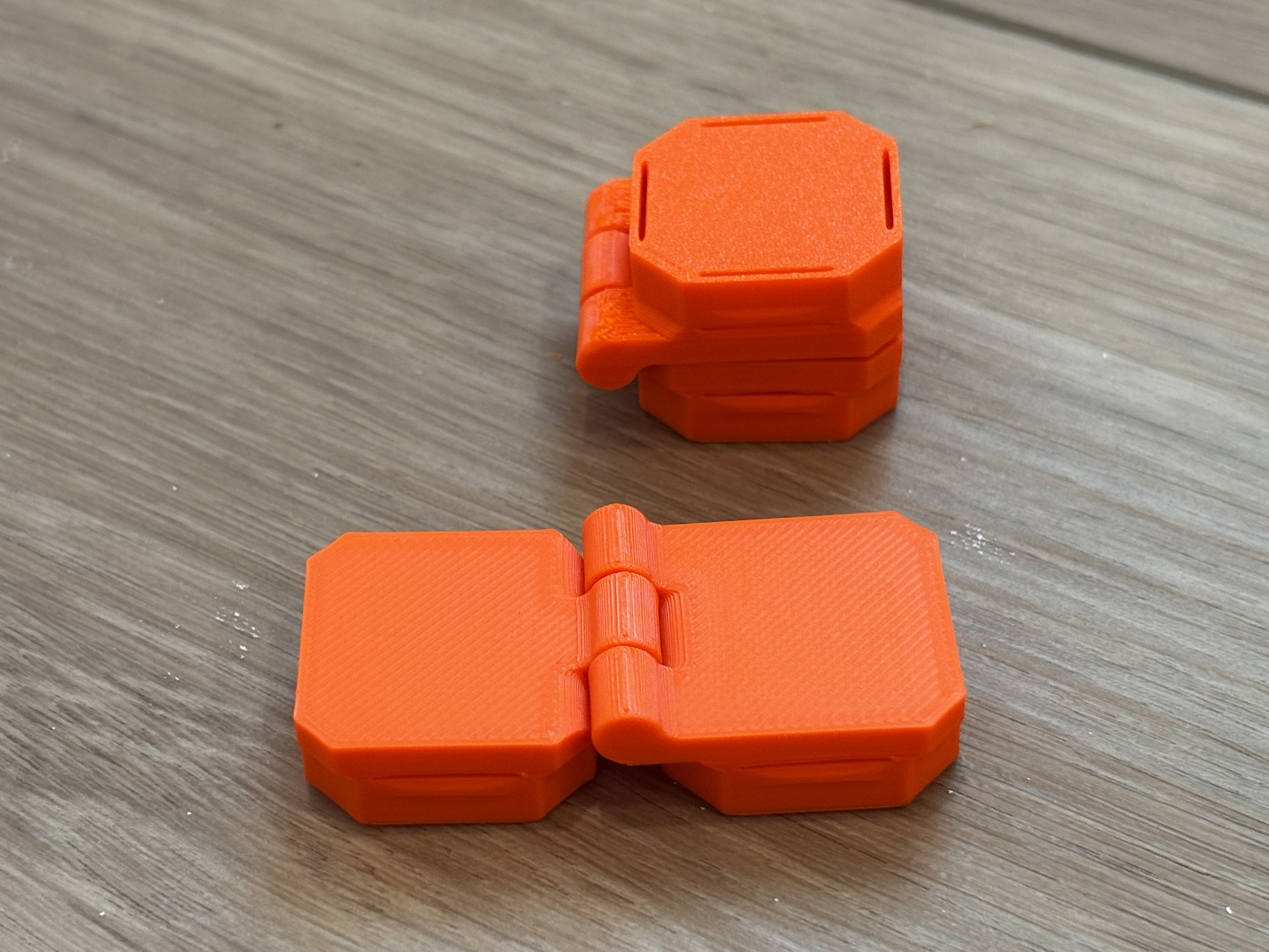 openGrid Print In Place Hinge Snaps 3D model thumbnail