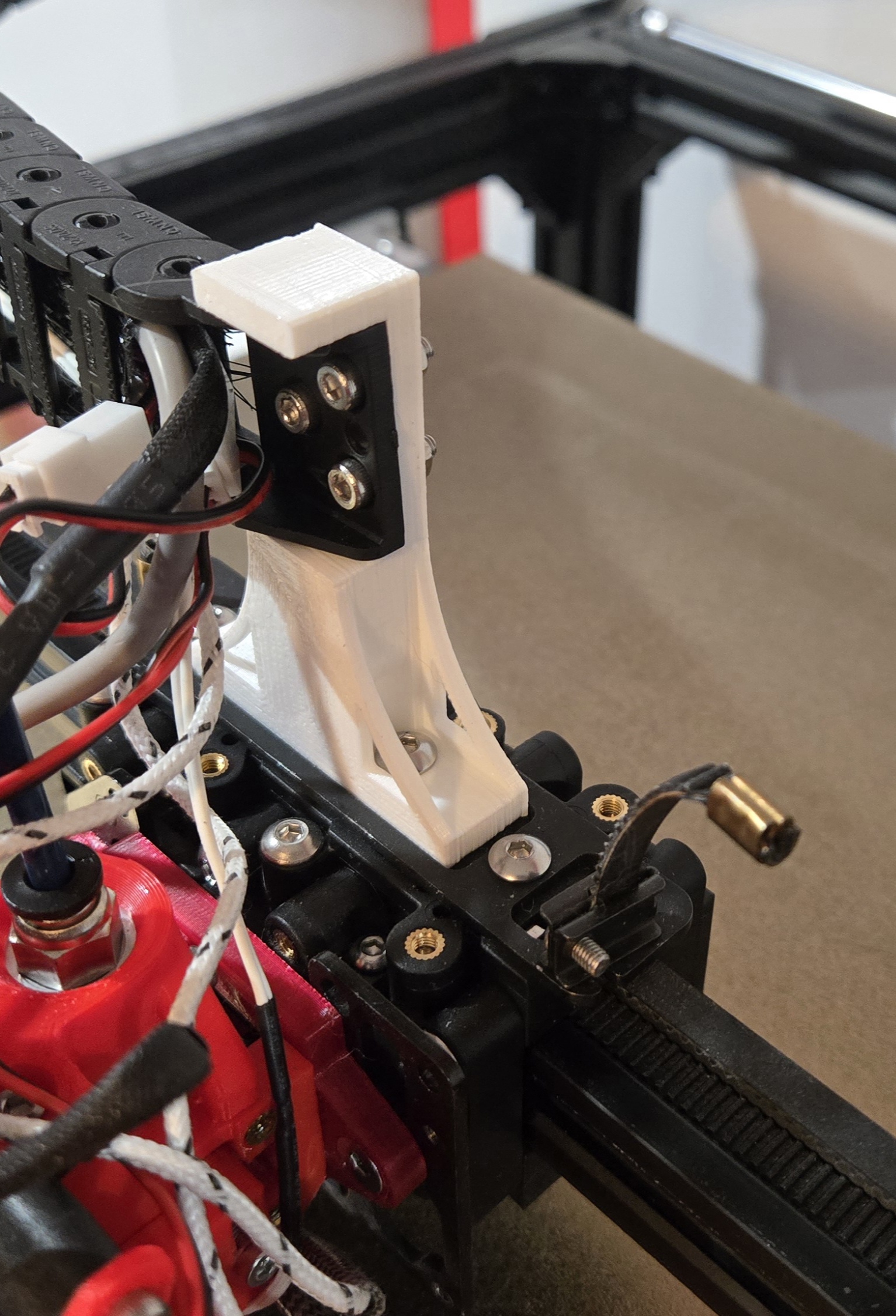Exoslide chain bracket