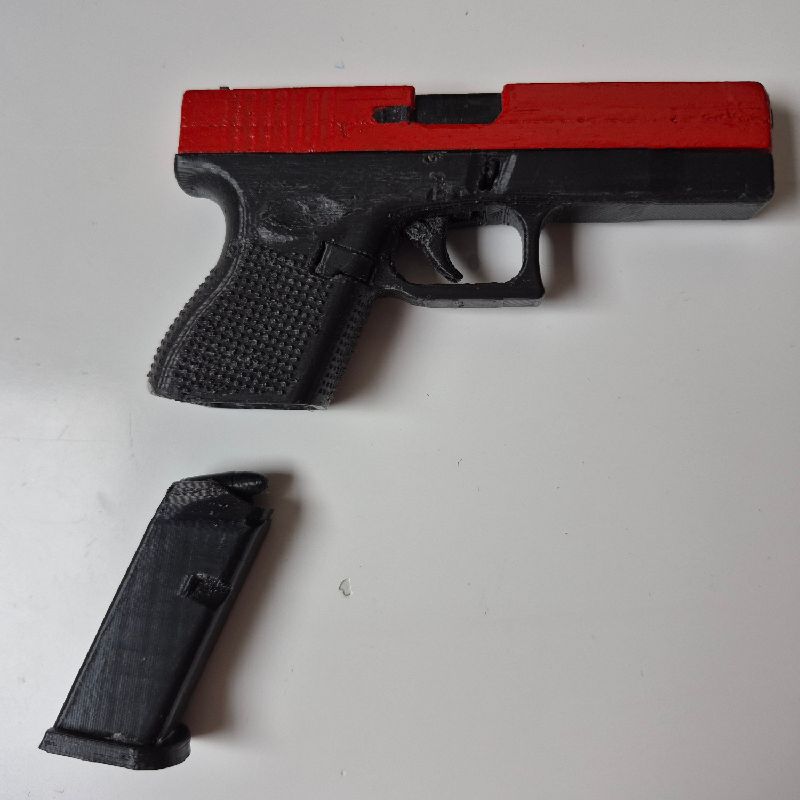 Small functional Glock-18 Replica from CSGO/CS2 (50% scale!) by Aurele ...