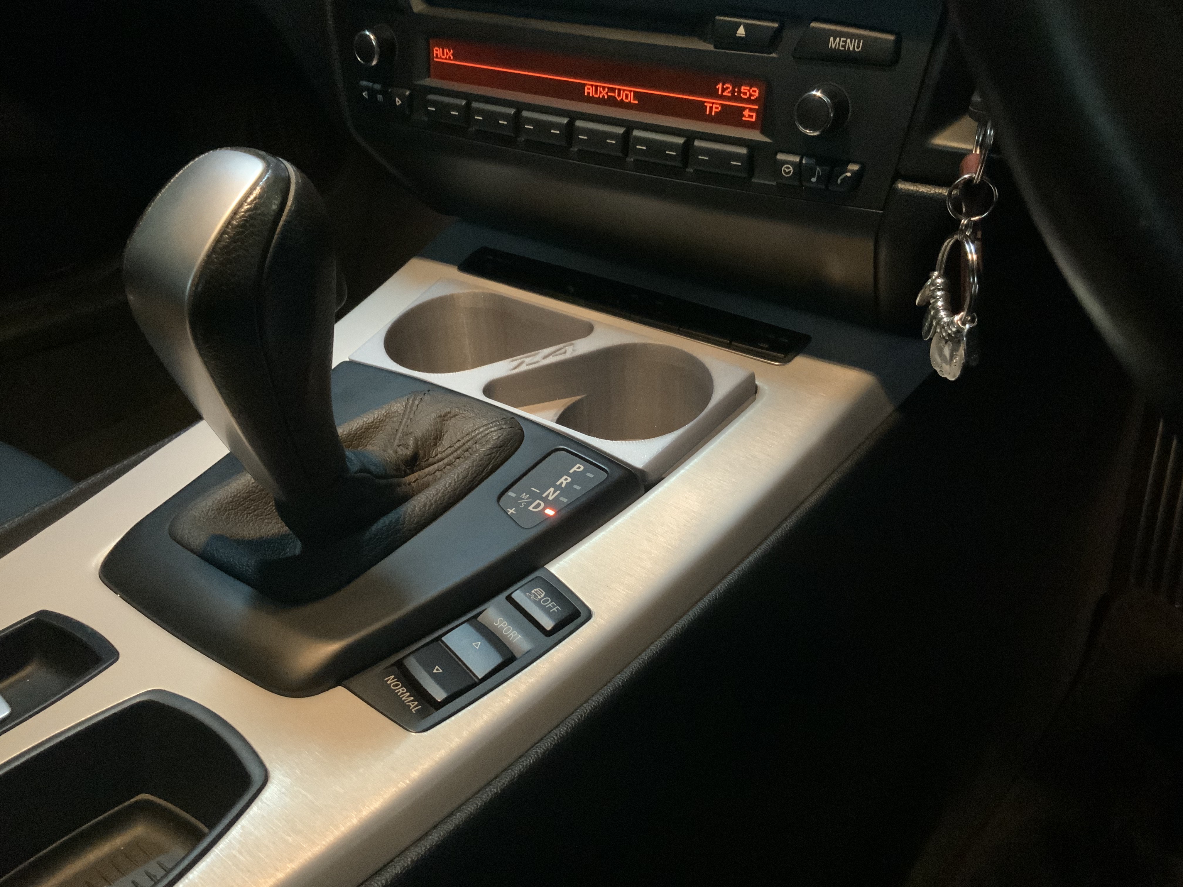 BMW Z4 E89 Cup Holder Mod