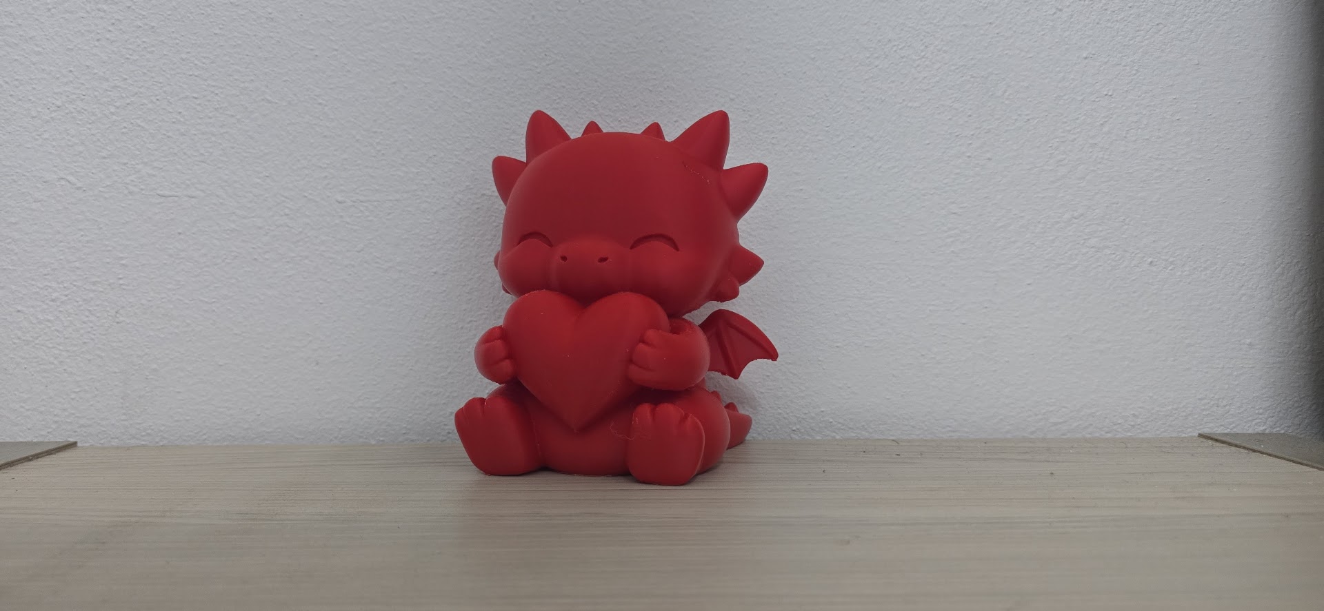 Cute Valentine Heart Dragon Statue