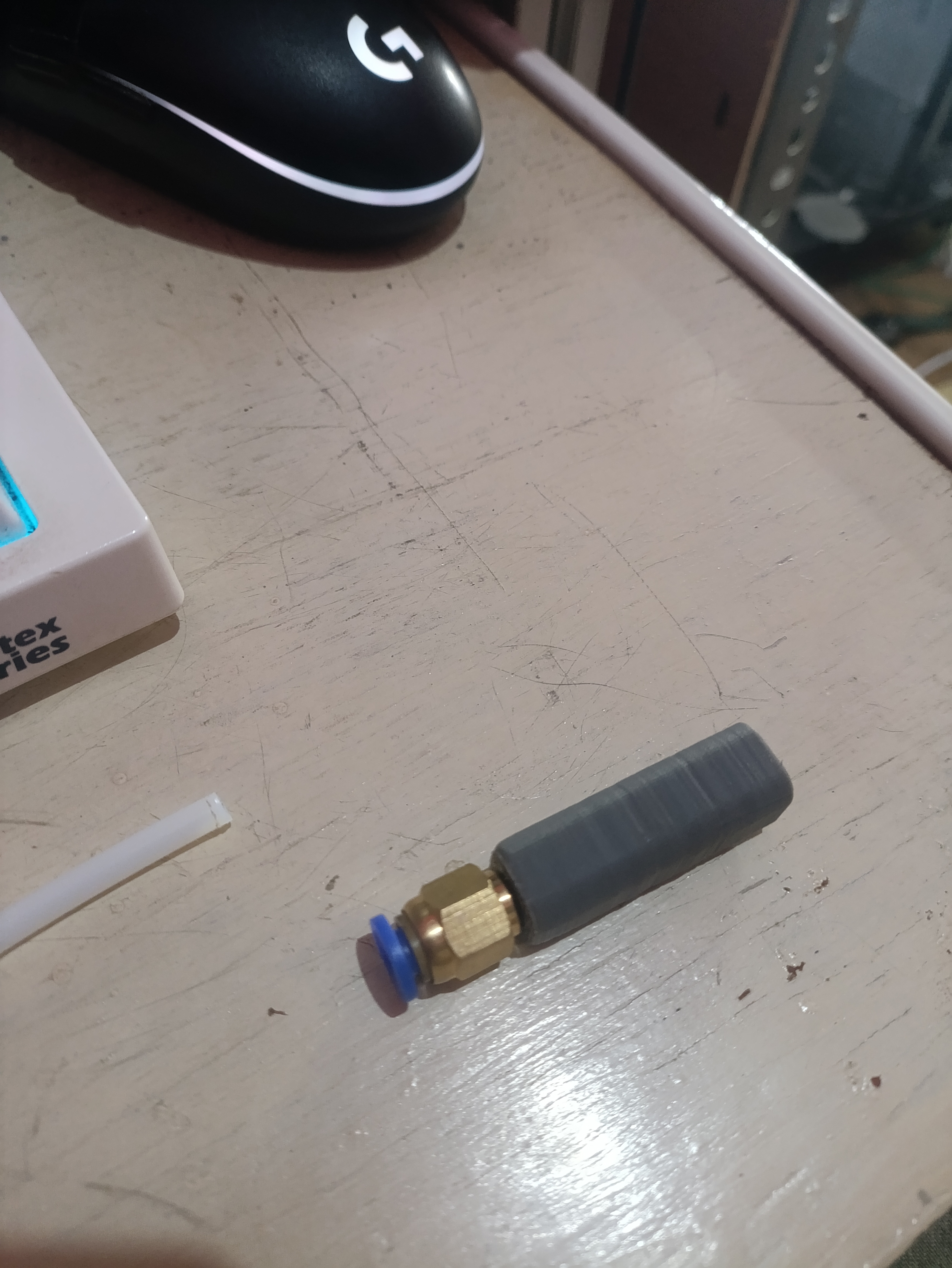 floating 4 in 1 filament hub with center bypass - no sensor - pc4 3D model