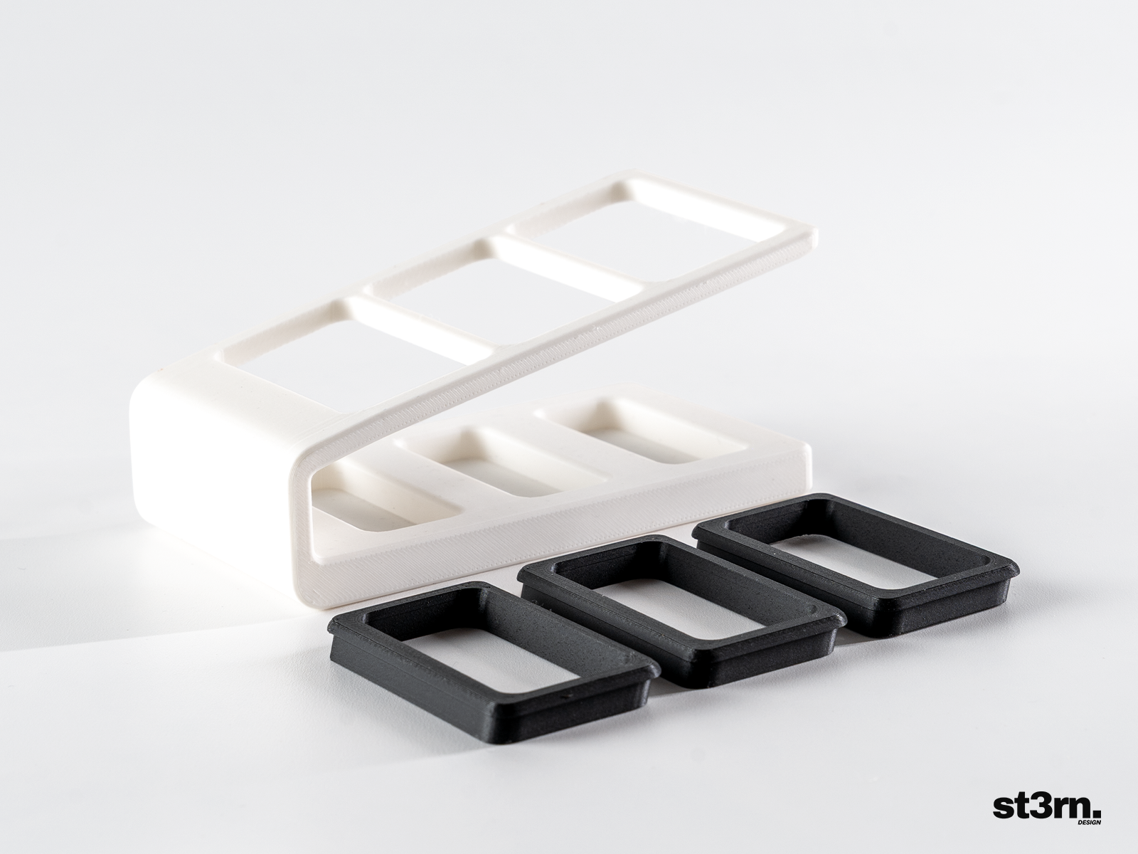 Miniatura 4 do modelo 3D Depot ⬝ Remote Holder