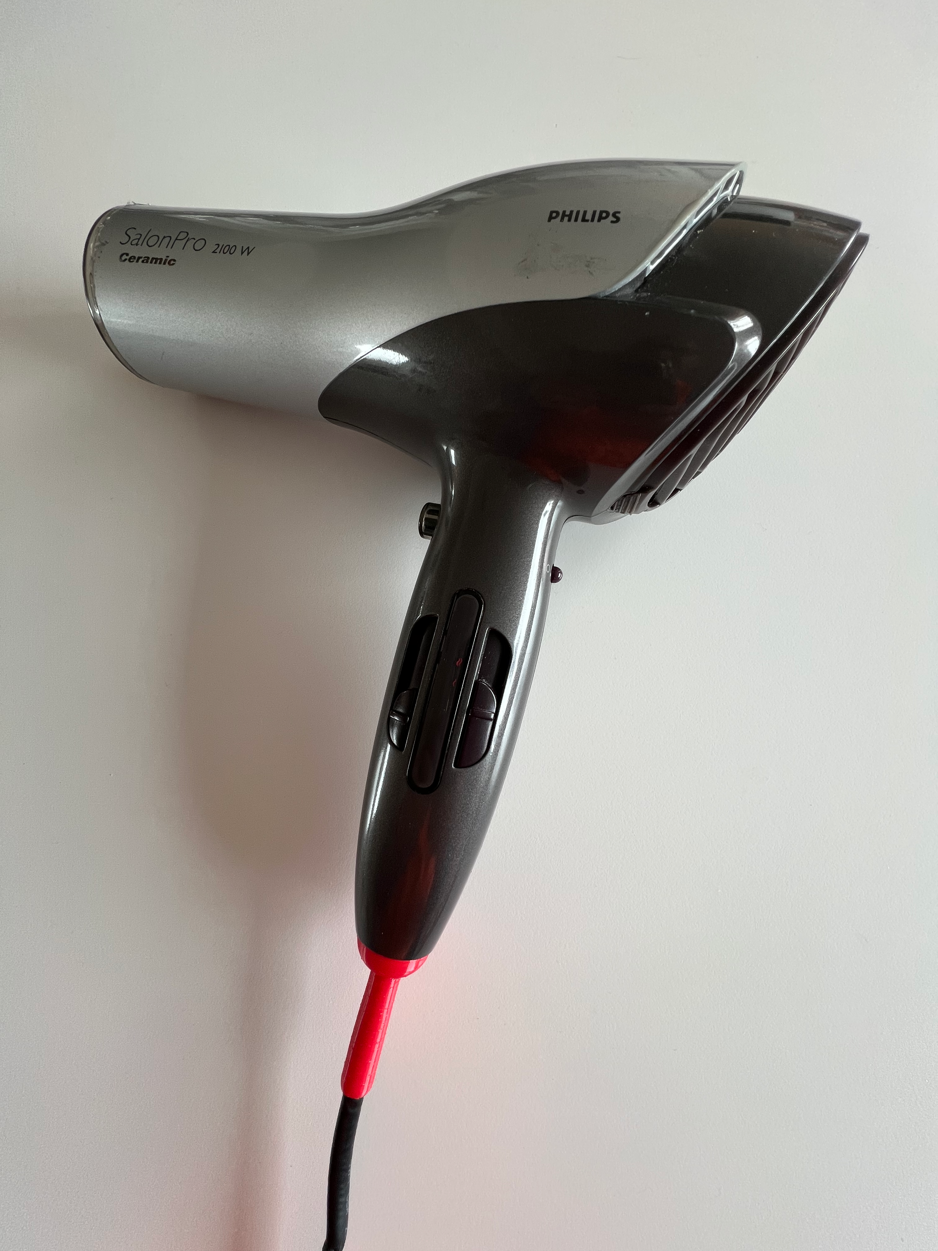 Philips SalonPro hairdryer - power cord strain relief
