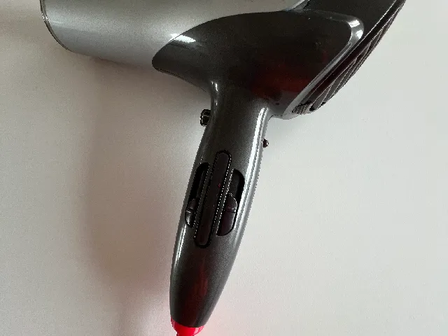 Philips SalonPro hairdryer - power cord strain relief