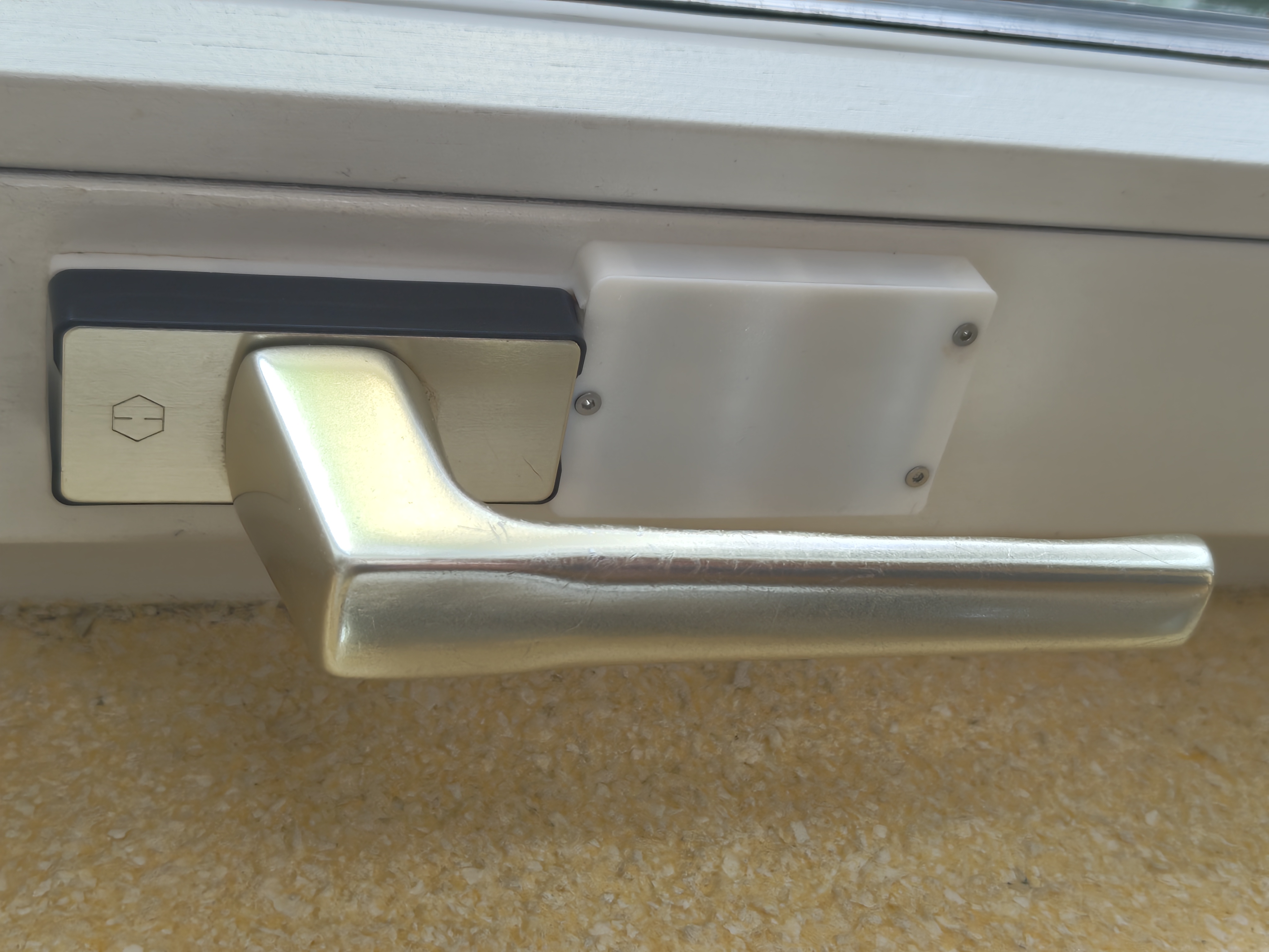 Smarter Fenstergriff fürs Smarthome
