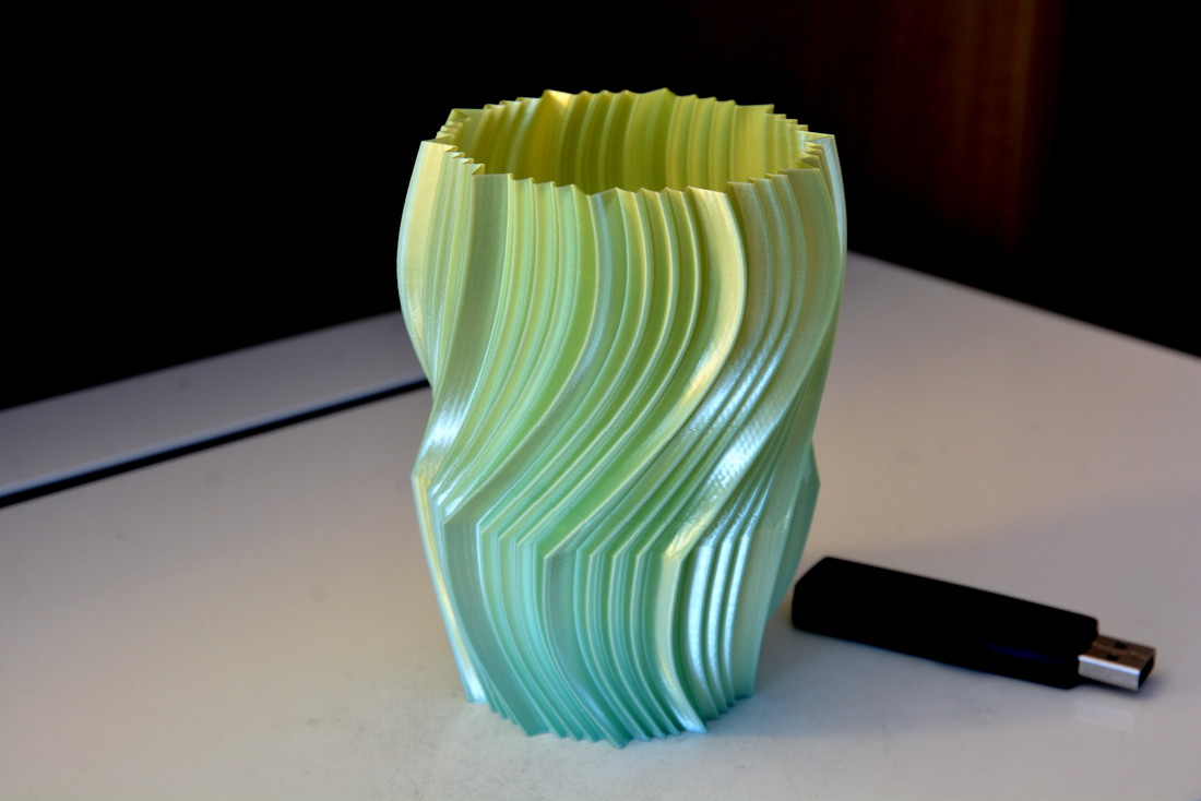 Vase 911c
