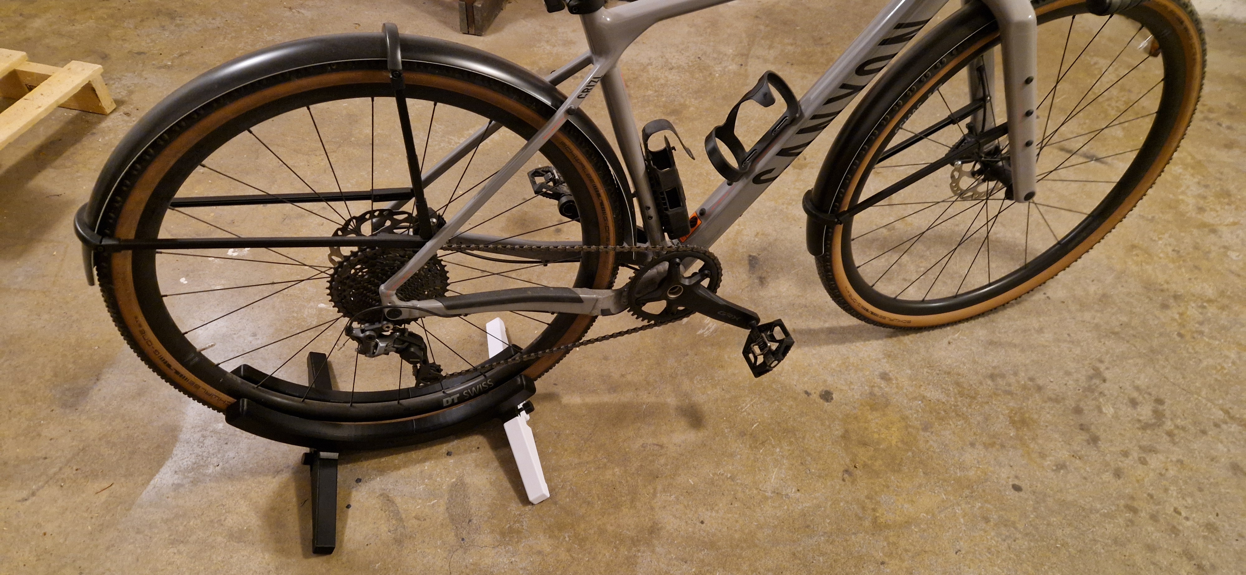 Bike stand adjustable 25-51 mm (all parts printed)