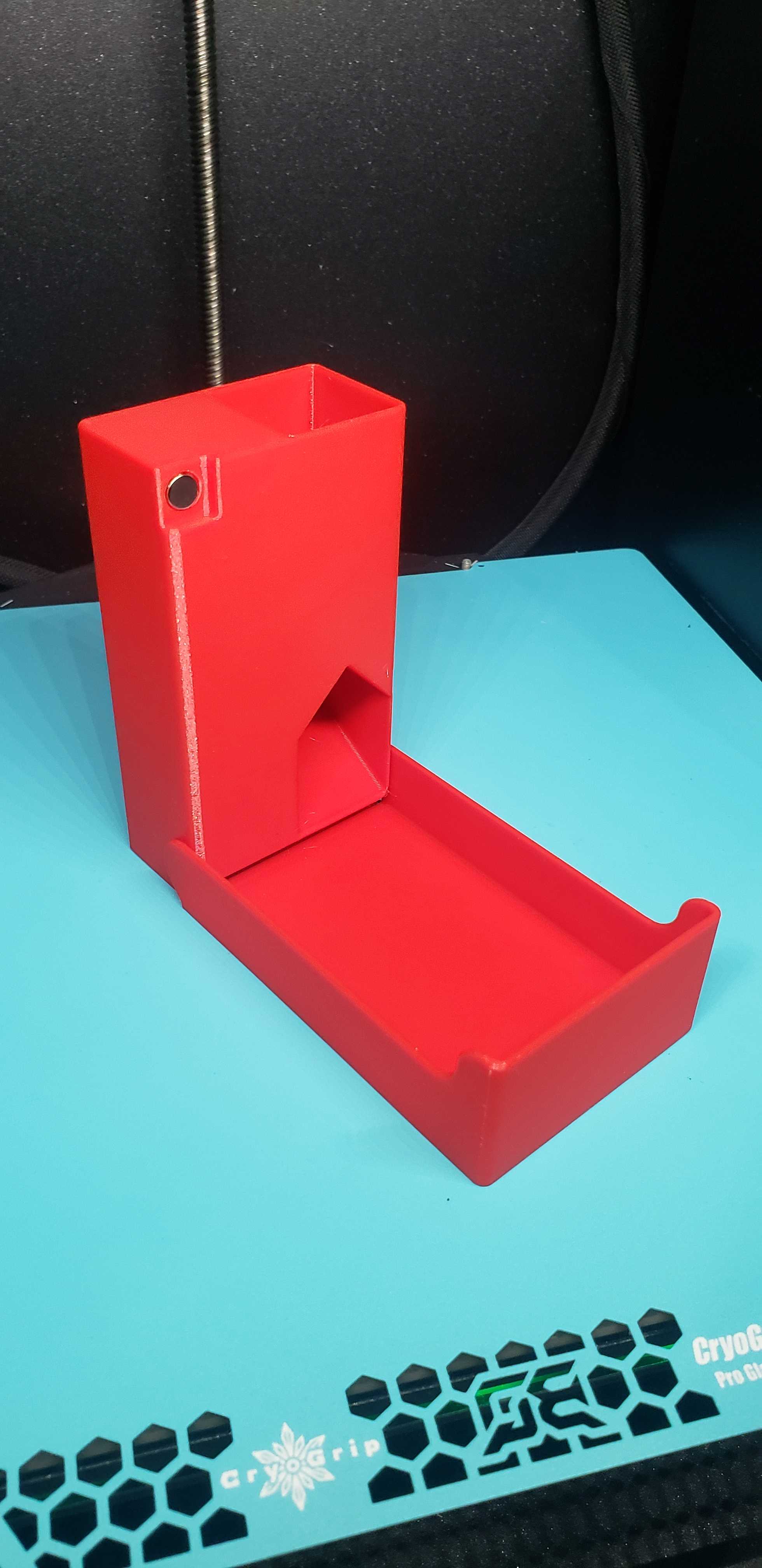 Portable Dice Tower with Magnetic Closure