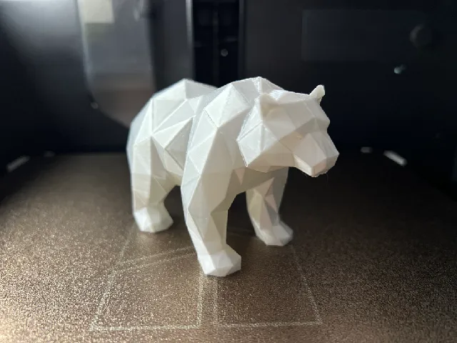 lowpoly Polar bear