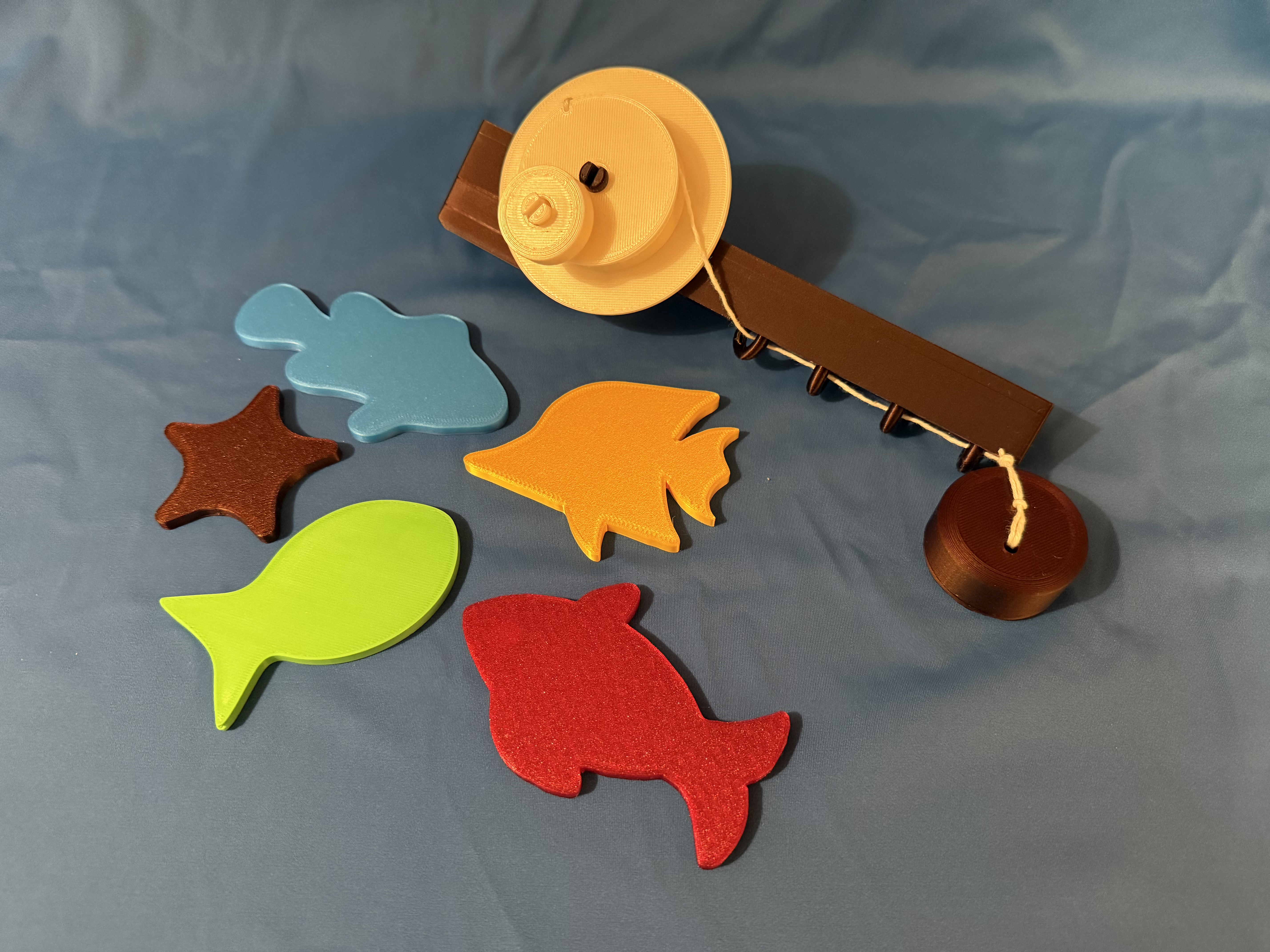 Magnetic fishing rod with fish