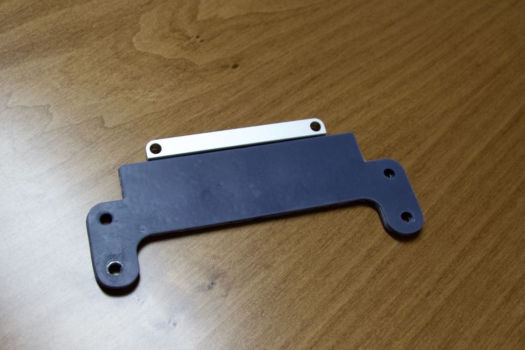 Miniatura 3 do modelo 3D MacrPro 2019 SSD Bracket