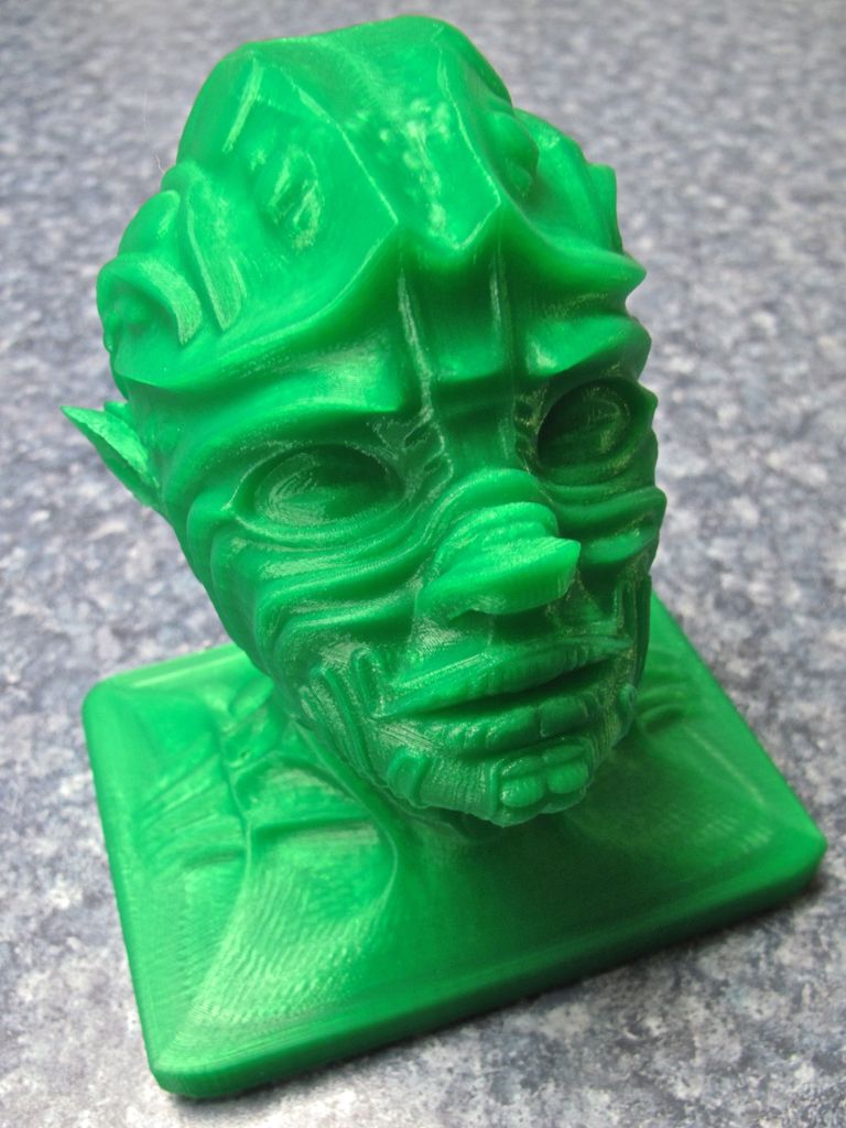 Miniatura 3 do modelo 3D Alien Head
