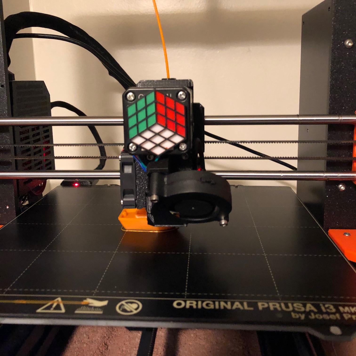 Multi-color Puzzle Cube Extruder Rotation Indicator