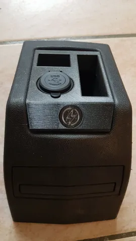 Chargeur USB habitacle arrière Opel Astra