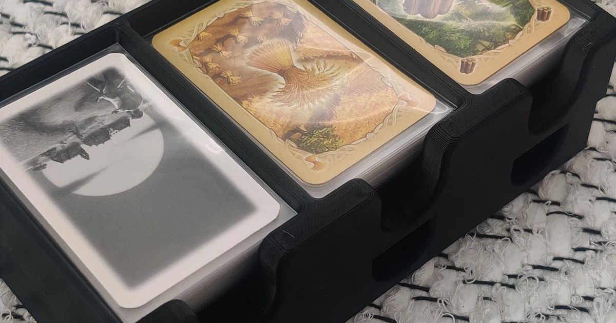 Board game card holder for 3 decks by Rato Download free STL model