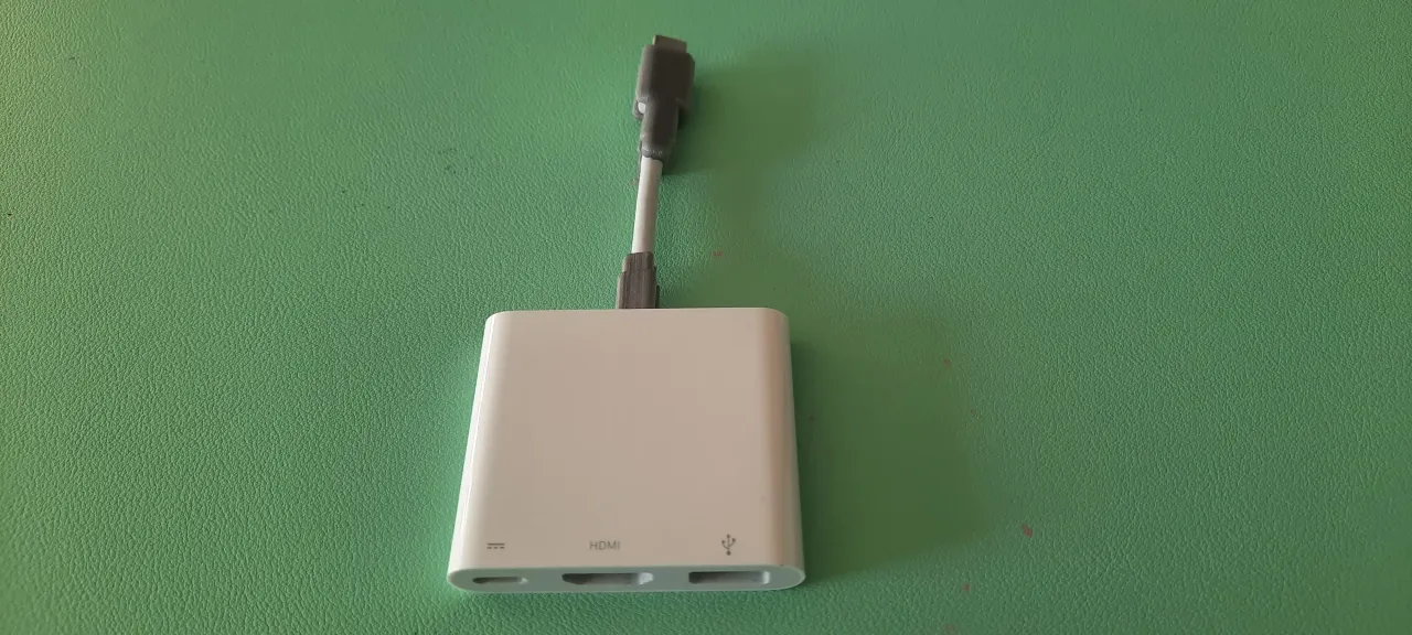 Bølle jordnødder spektrum Apple USB-C Digital AV multiport adapter cable protector by xtrusion |  Download free STL model | Printables.com