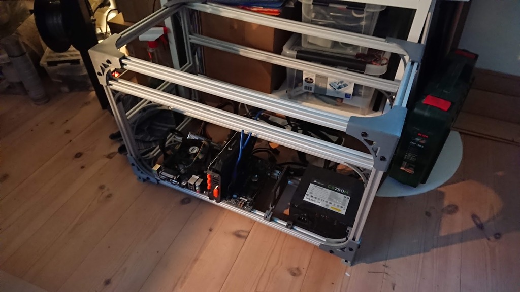 A Cryptomining Rig — miniatura 2