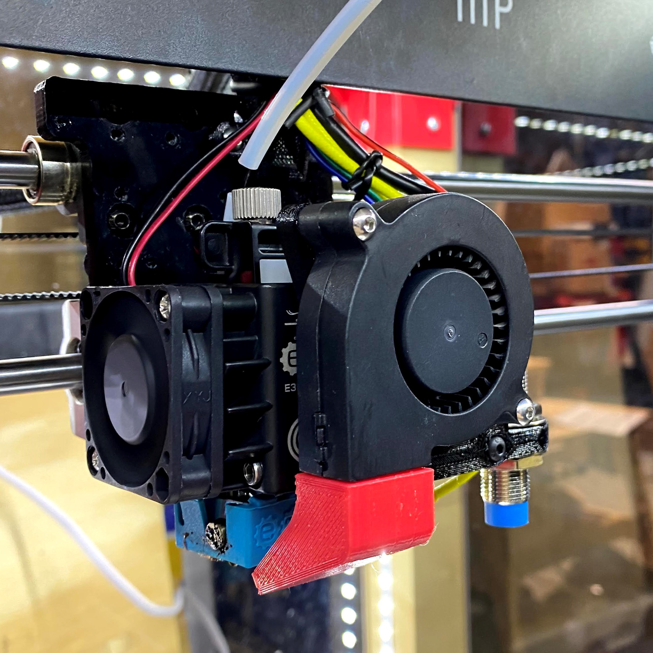 E3D Hemera Fan Mount with Inductive Sensor and BLTouch Mount by Matt ...