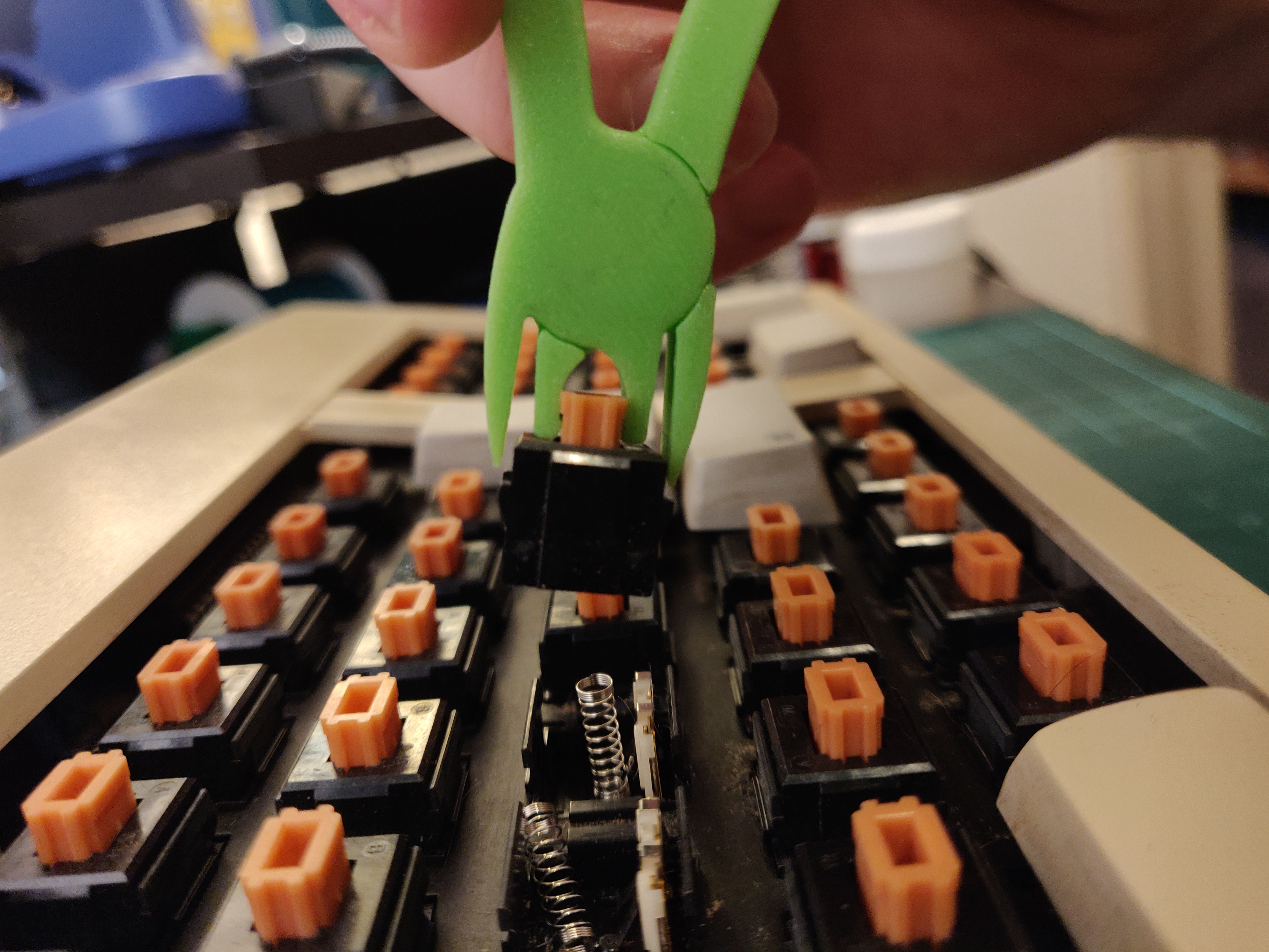 Alps switch opener V2 — thumbnail 4
