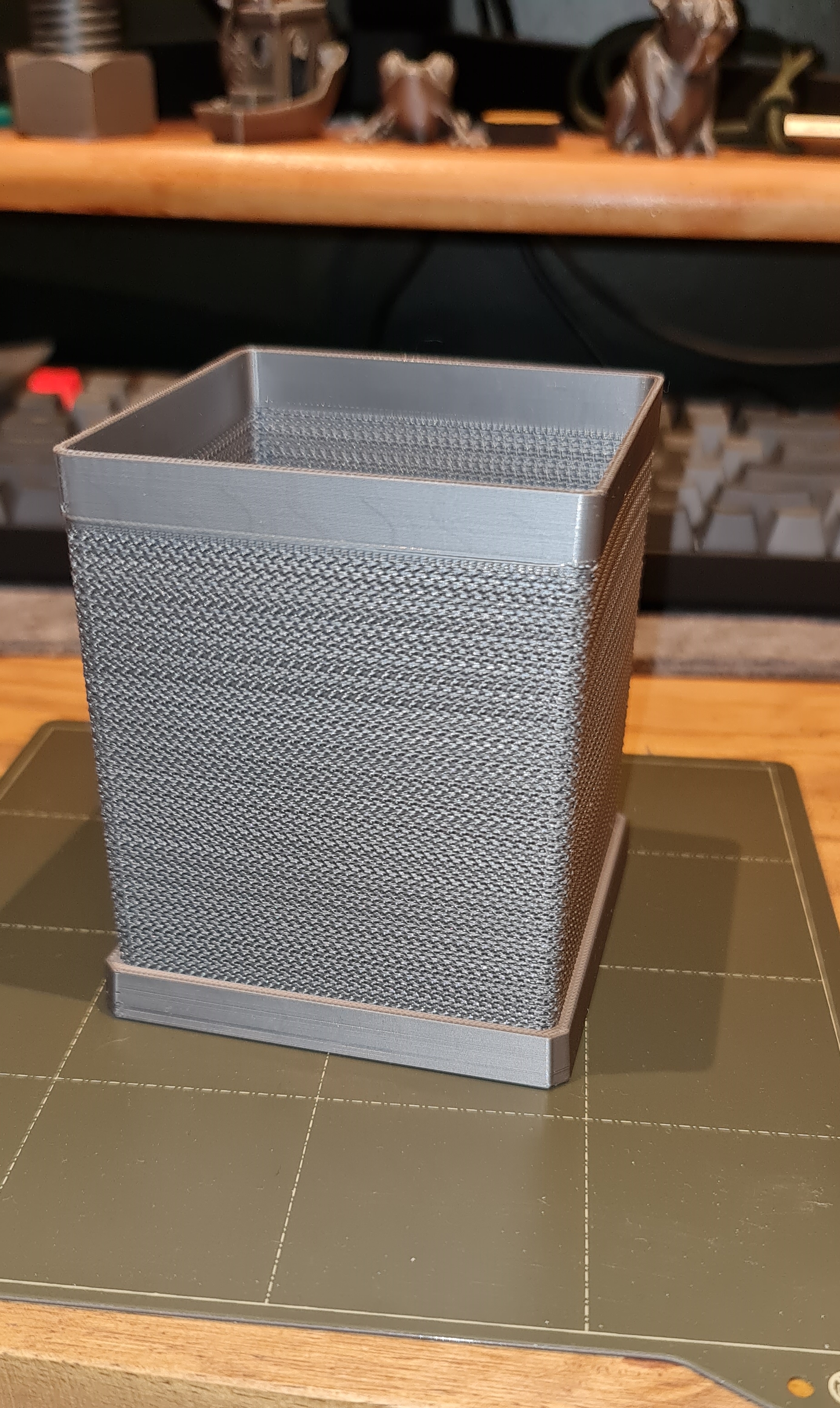 Simple square Pencil Holder - textured, no perimeters