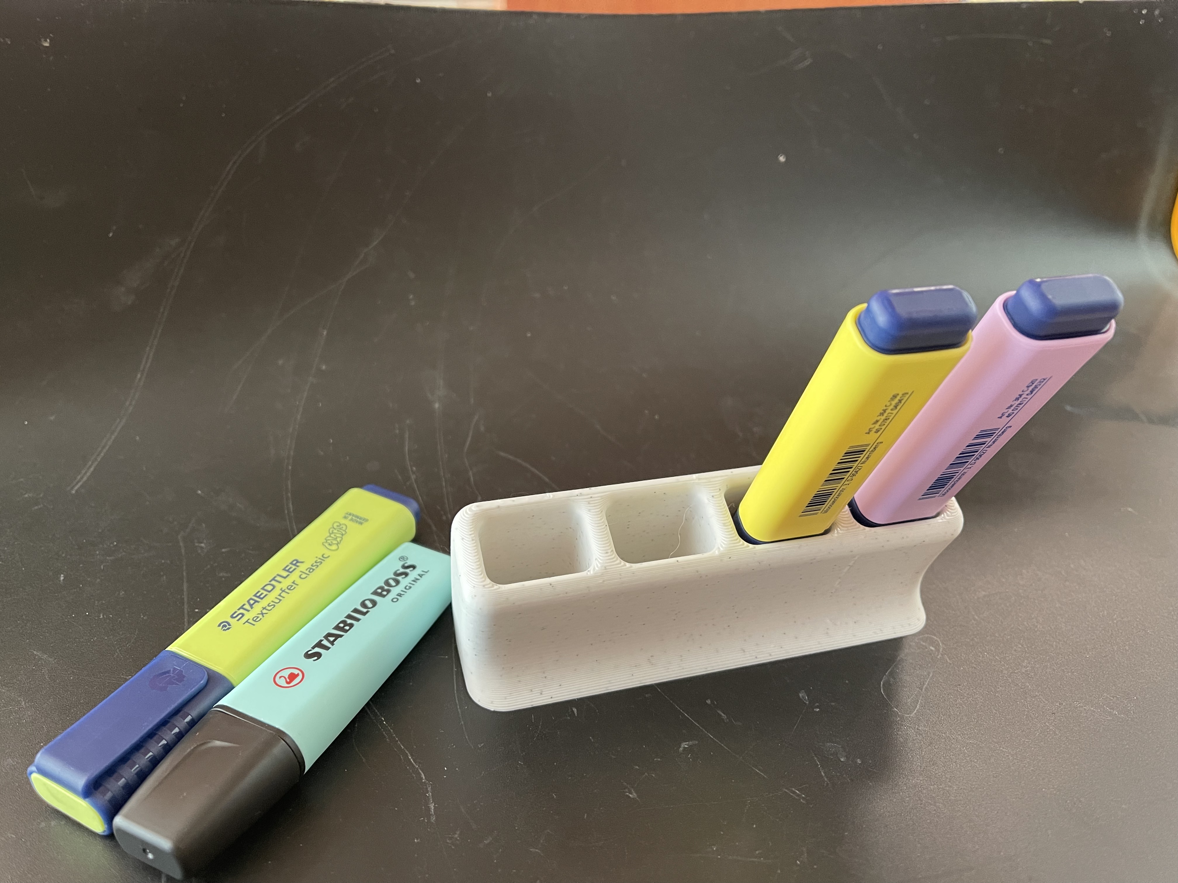 Pen holder